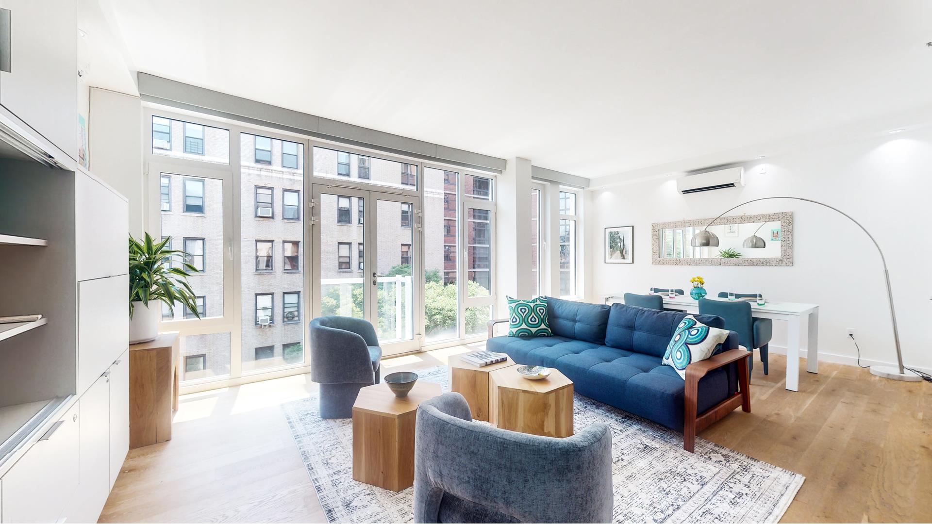 241 West 107th Street Ph, Upper West Side, Upper West Side, NYC - 4 Bedrooms  
3 Bathrooms  
8 Rooms - 