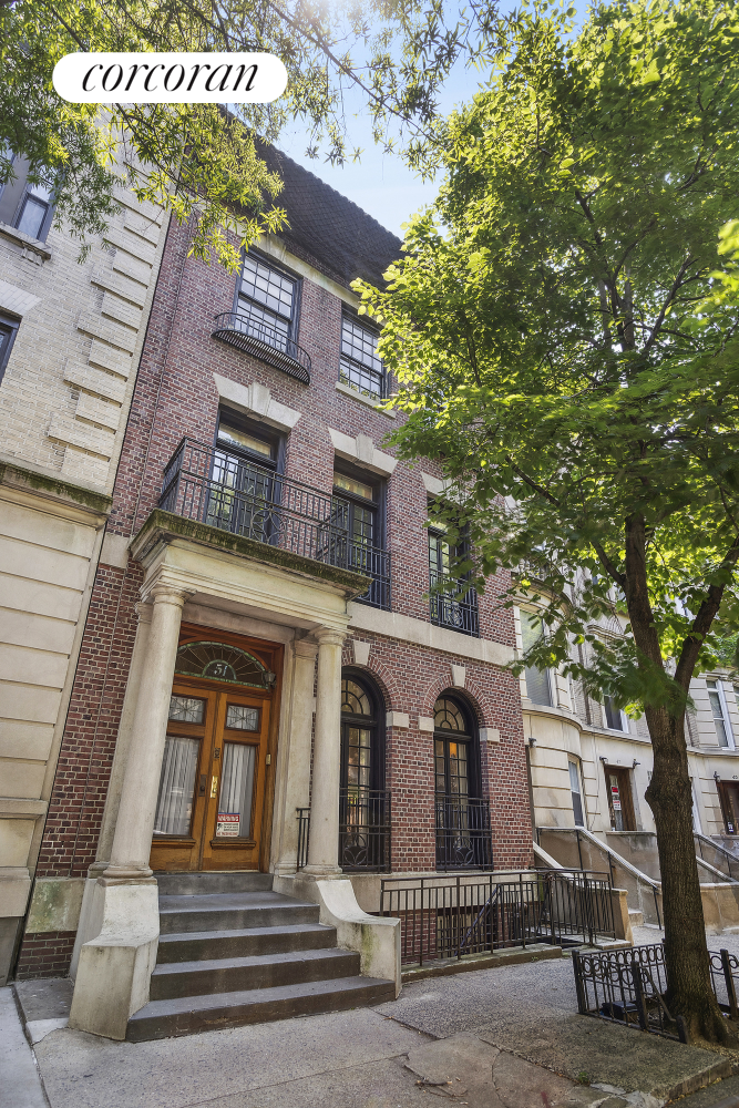 51 Hamilton Terrace, Hamilton Heights, Upper Manhattan, NYC - 6 Bedrooms  
5.5 Bathrooms  
15 Rooms - 