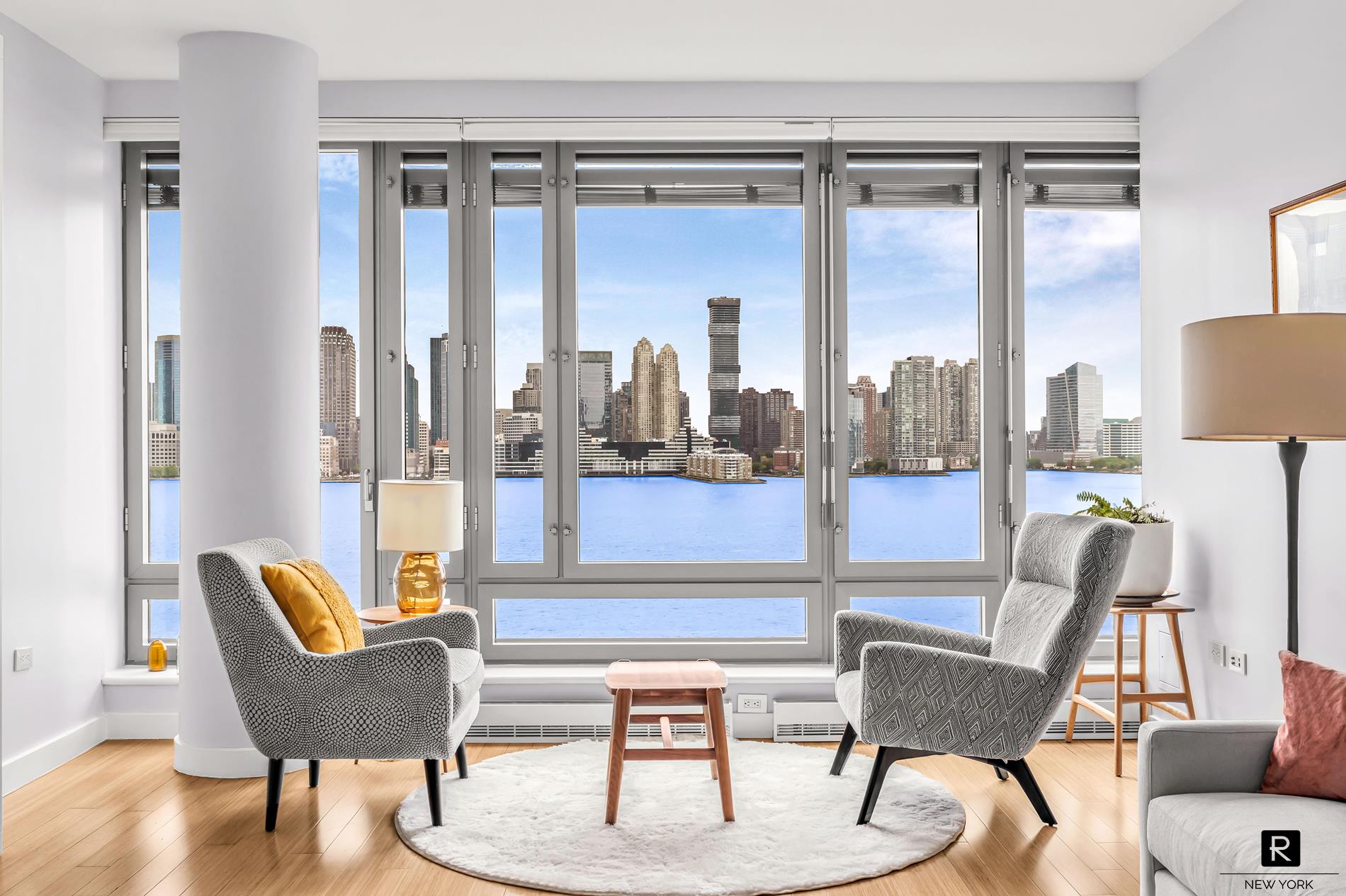 2 River Terrace 10-T, Battery Park City, Downtown, NYC - 3 Bedrooms  
3.5 Bathrooms  
5 Rooms - 