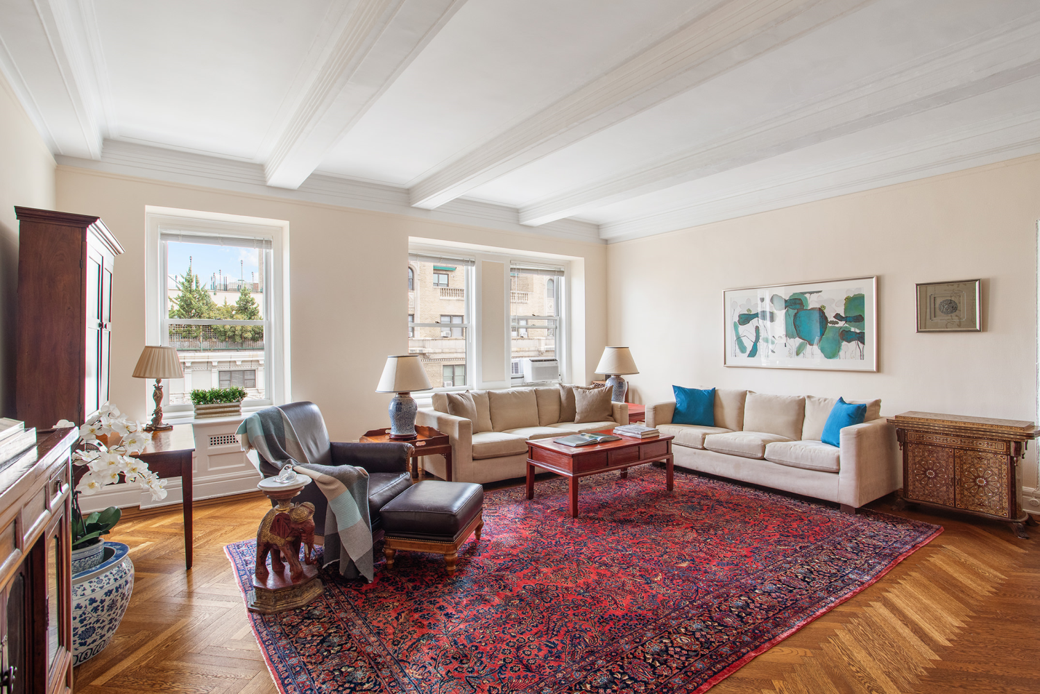 310 West 72nd Street 16A, Lincoln Square, Upper West Side, NYC - 3 Bedrooms  
2 Bathrooms  
7 Rooms - 