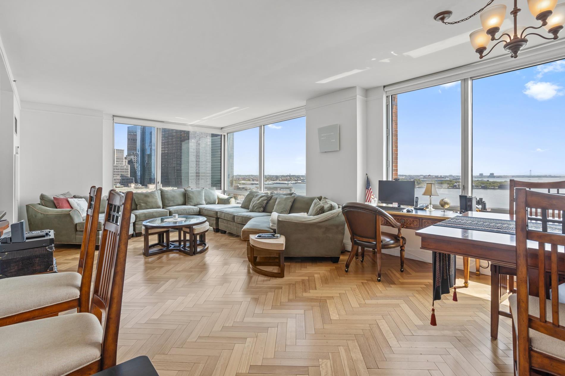 10 Little West Street 18-E, Battery Park City, Downtown, NYC - 2 Bedrooms  
2 Bathrooms  
6 Rooms - 