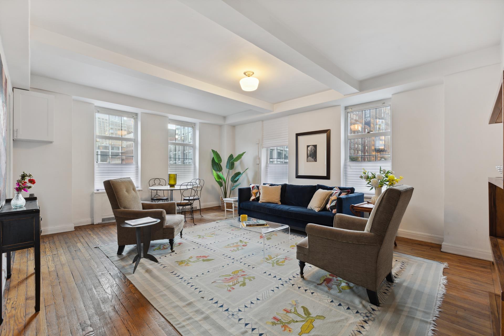 465 West 23rd Street 3C, Chelsea, Downtown, NYC - 1 Bedrooms  
1 Bathrooms  
4 Rooms - 