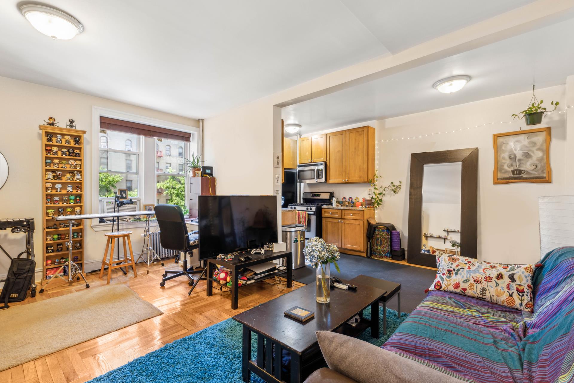 Photo 1 of 811 Walton Avenue C1, Concourse, New York, $299,000, Web #: 1077231800