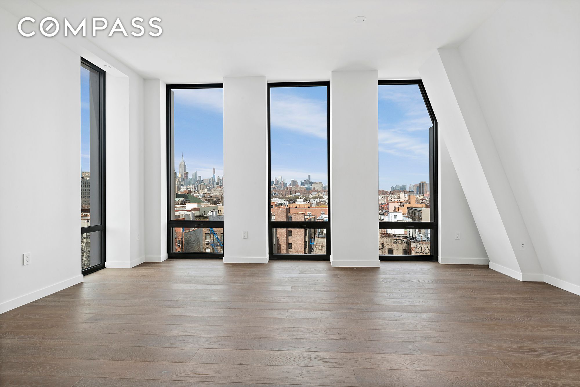 287 East Houston Street 9A, Lower East Side, Downtown, NYC - 2 Bedrooms  
2 Bathrooms  
4 Rooms - 