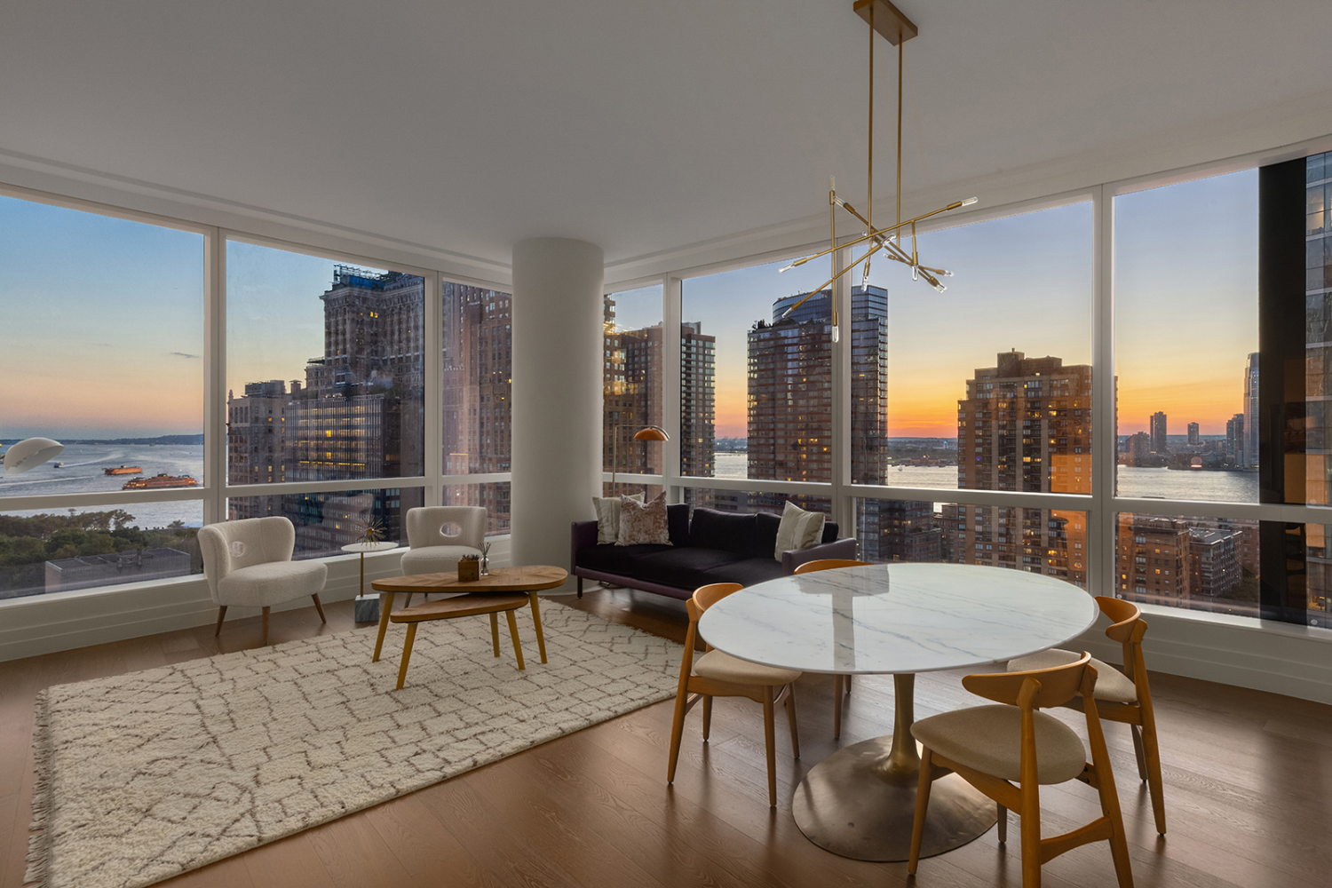 77 Greenwich Street 28A, Financial District, Downtown, NYC - 3 Bedrooms  
3.5 Bathrooms  
5 Rooms - 