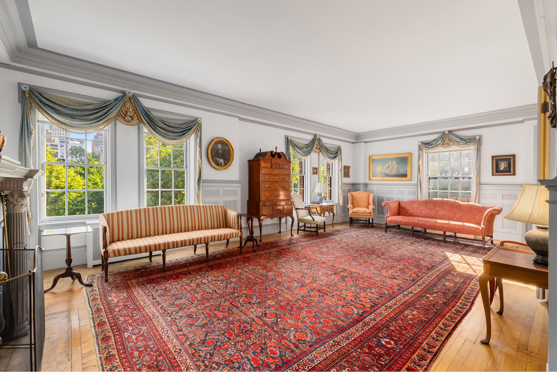 1 Lexington Avenue 5A/6A, Gramercy Park, Downtown, NYC - 5 Bedrooms  
4 Bathrooms  
15 Rooms - 