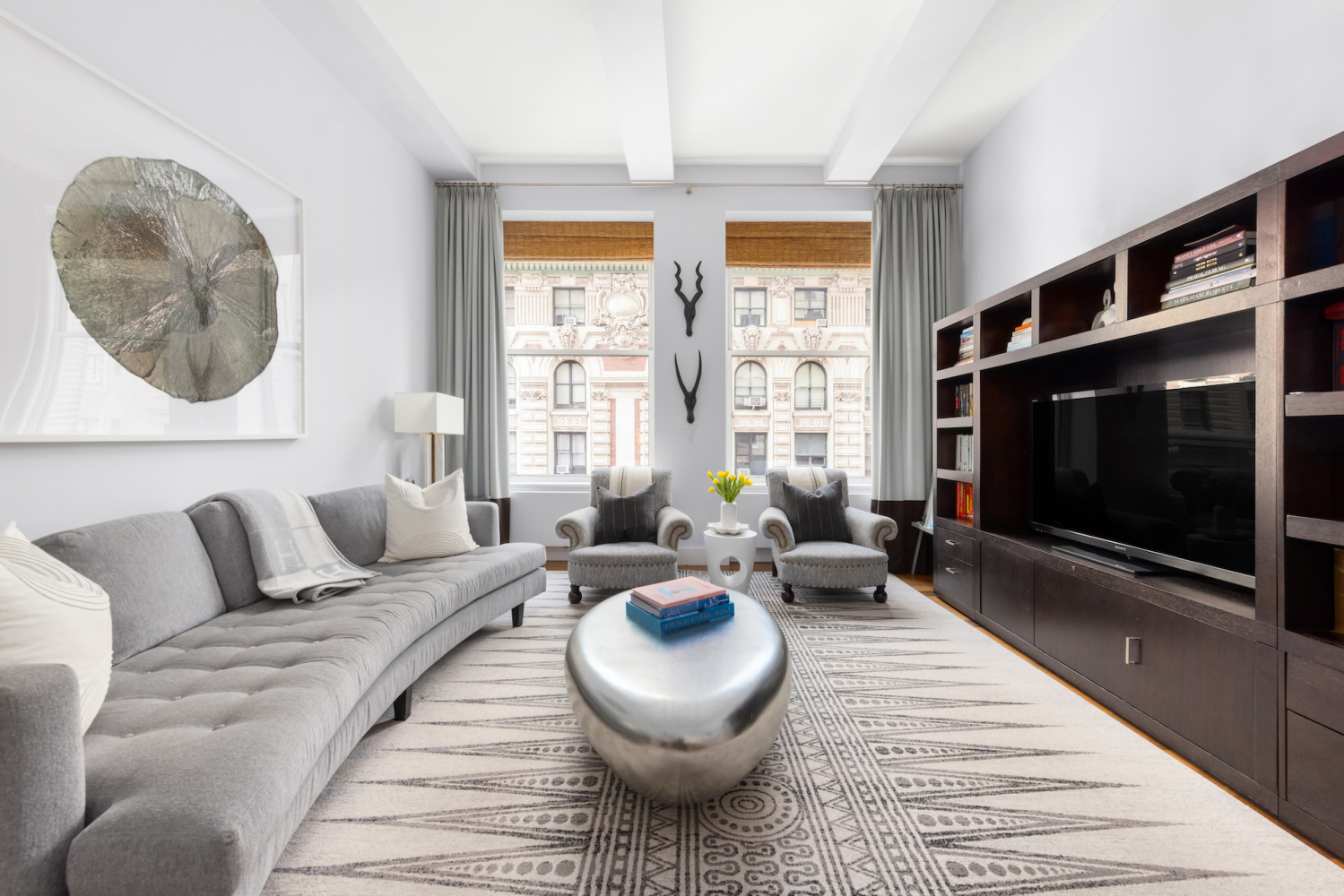 15 East 26th Street 9F, Nomad, Downtown, NYC - 4 Bedrooms  
3.5 Bathrooms  
7 Rooms - 