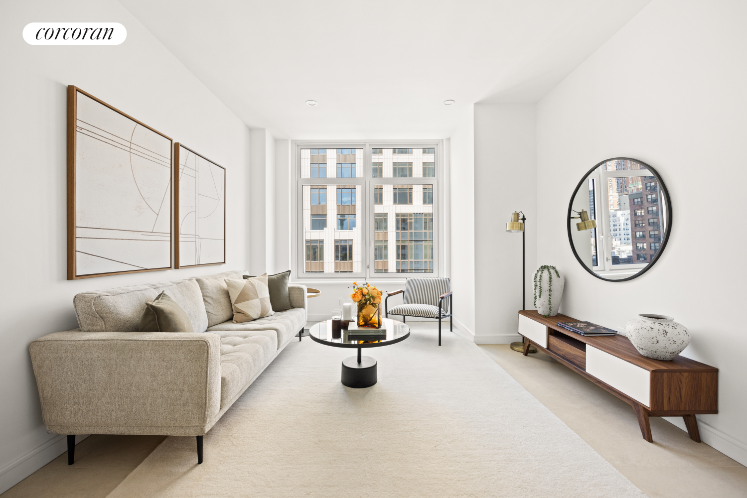 300 East 83rd Street 4A, Yorkville, Upper East Side, NYC - 3 Bedrooms  
3 Bathrooms  
5 Rooms - 