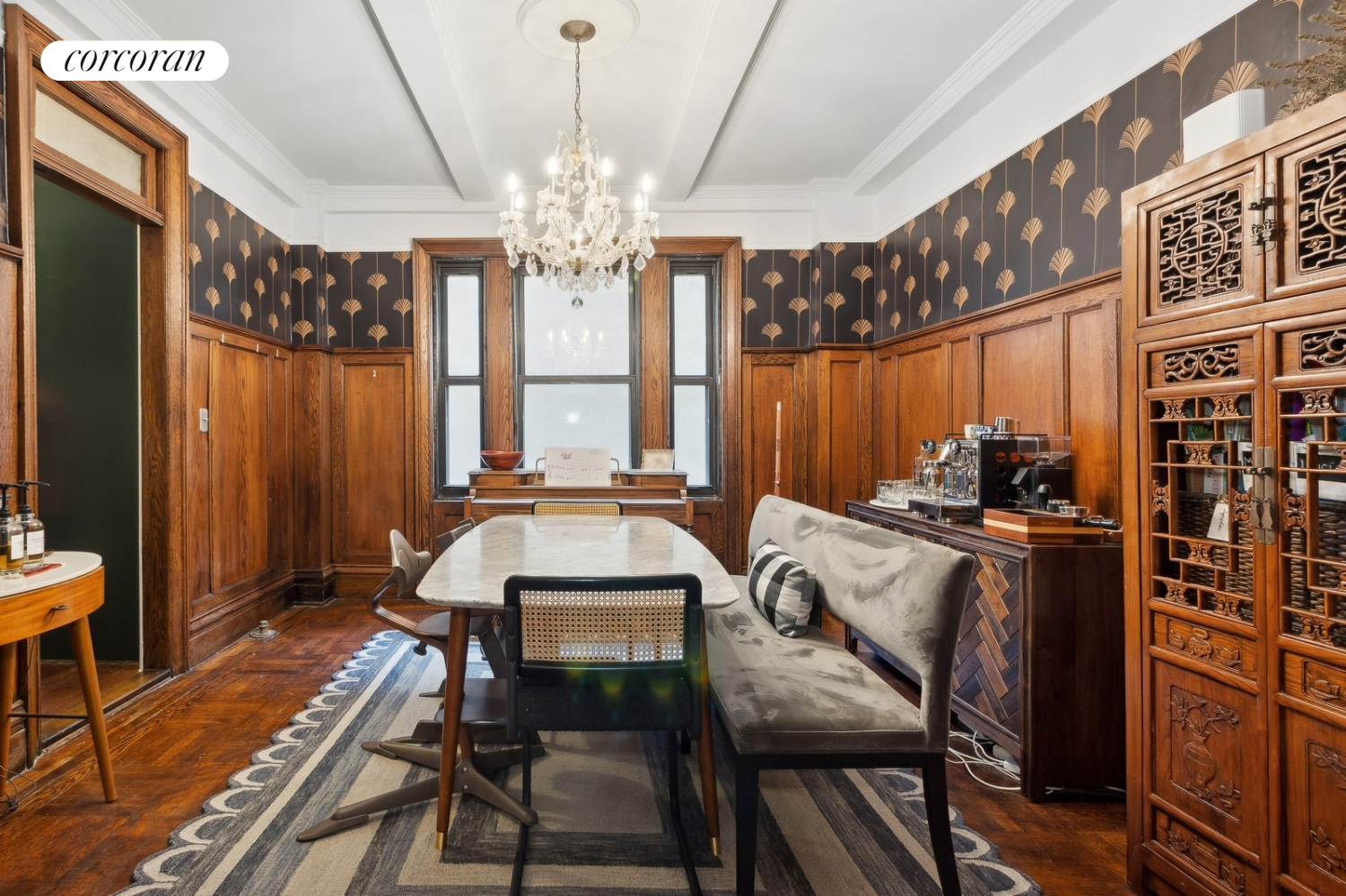 35 West 82nd Street 5B, Upper West Side, Upper West Side, NYC - 3 Bedrooms  
2 Bathrooms  
5 Rooms - 