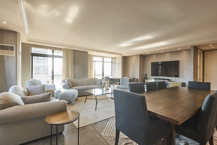 100 United Nations Plaza 27Ae, Turtle Bay, Midtown East, NYC - 4 Bedrooms  
4.5 Bathrooms  
8 Rooms - 