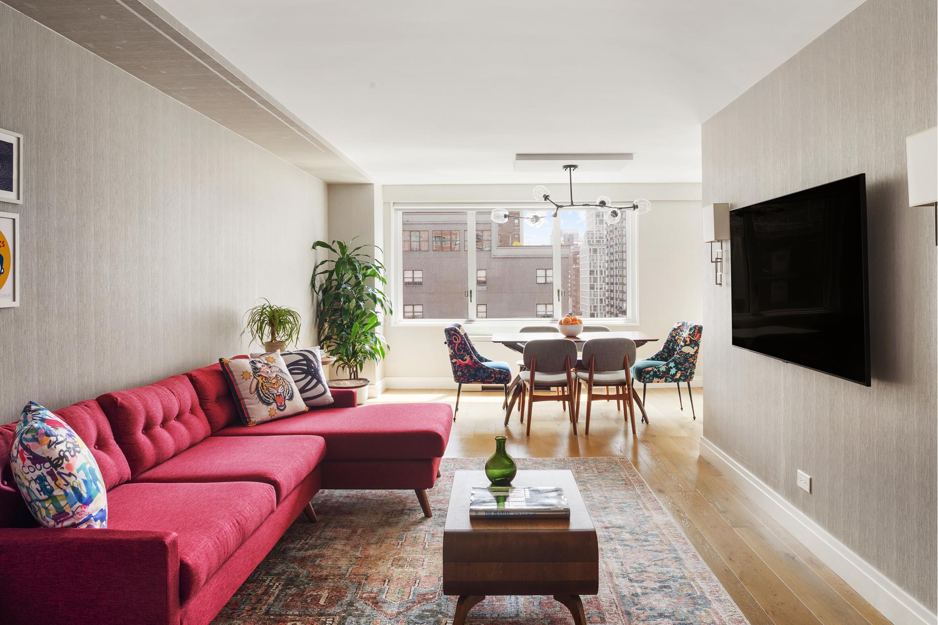 201 East 25th Street 11De, Kips Bay, Midtown East, NYC - 3 Bedrooms  
2 Bathrooms  
7 Rooms - 