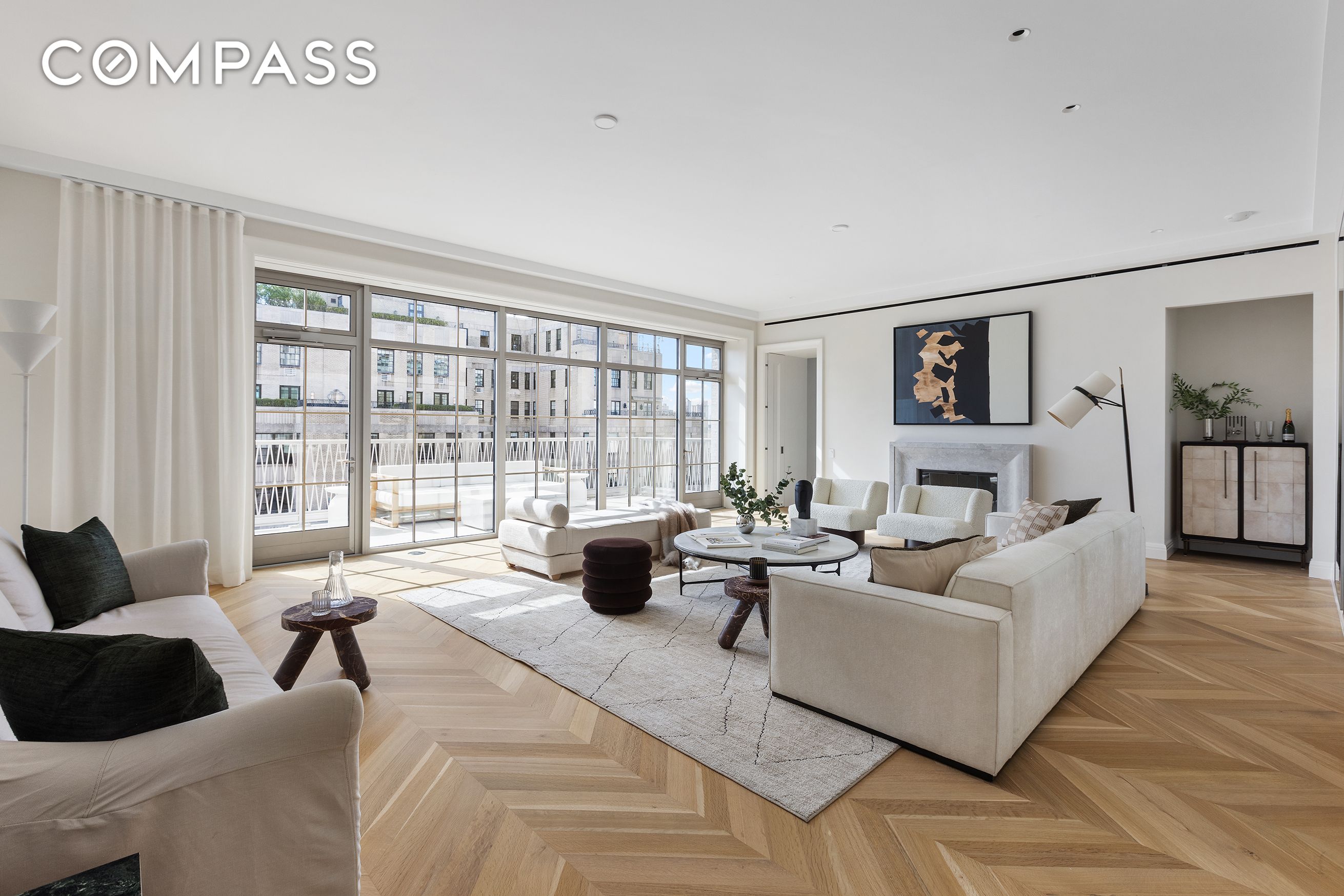 109 East 79th Street Ph19, Upper East Side, Upper East Side, NYC - 5 Bedrooms  
5.5 Bathrooms  
10 Rooms - 