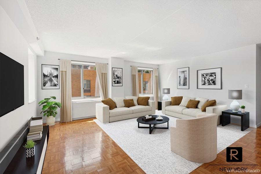 300 West 135th Street 7-G, West Harlem, Upper Manhattan, NYC - 2 Bedrooms  
2 Bathrooms  
5 Rooms - 