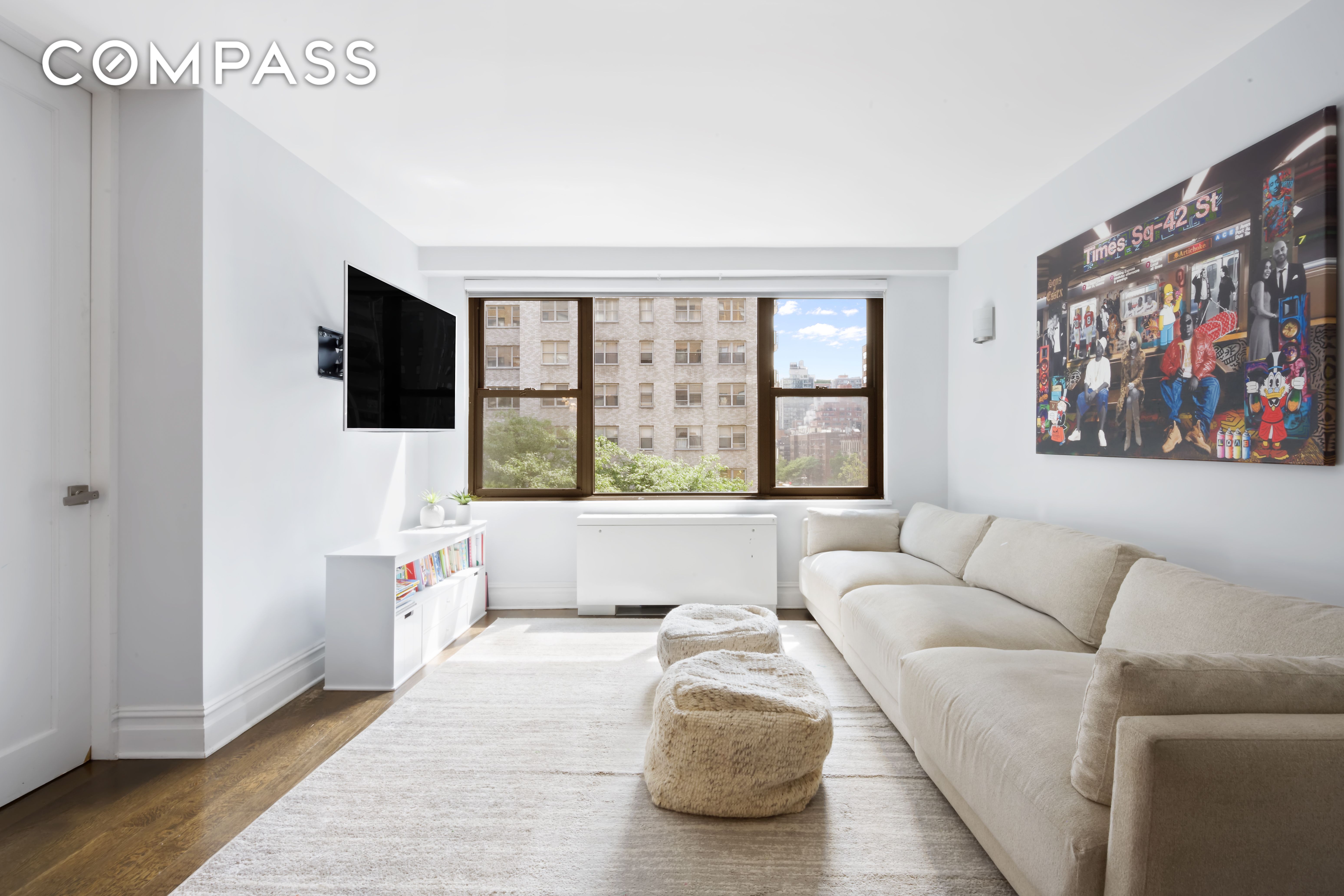 Photo 1 of 305 East 40th Street 5K, Midtown East, NYC, $1,160,000, Web #: 1078995511