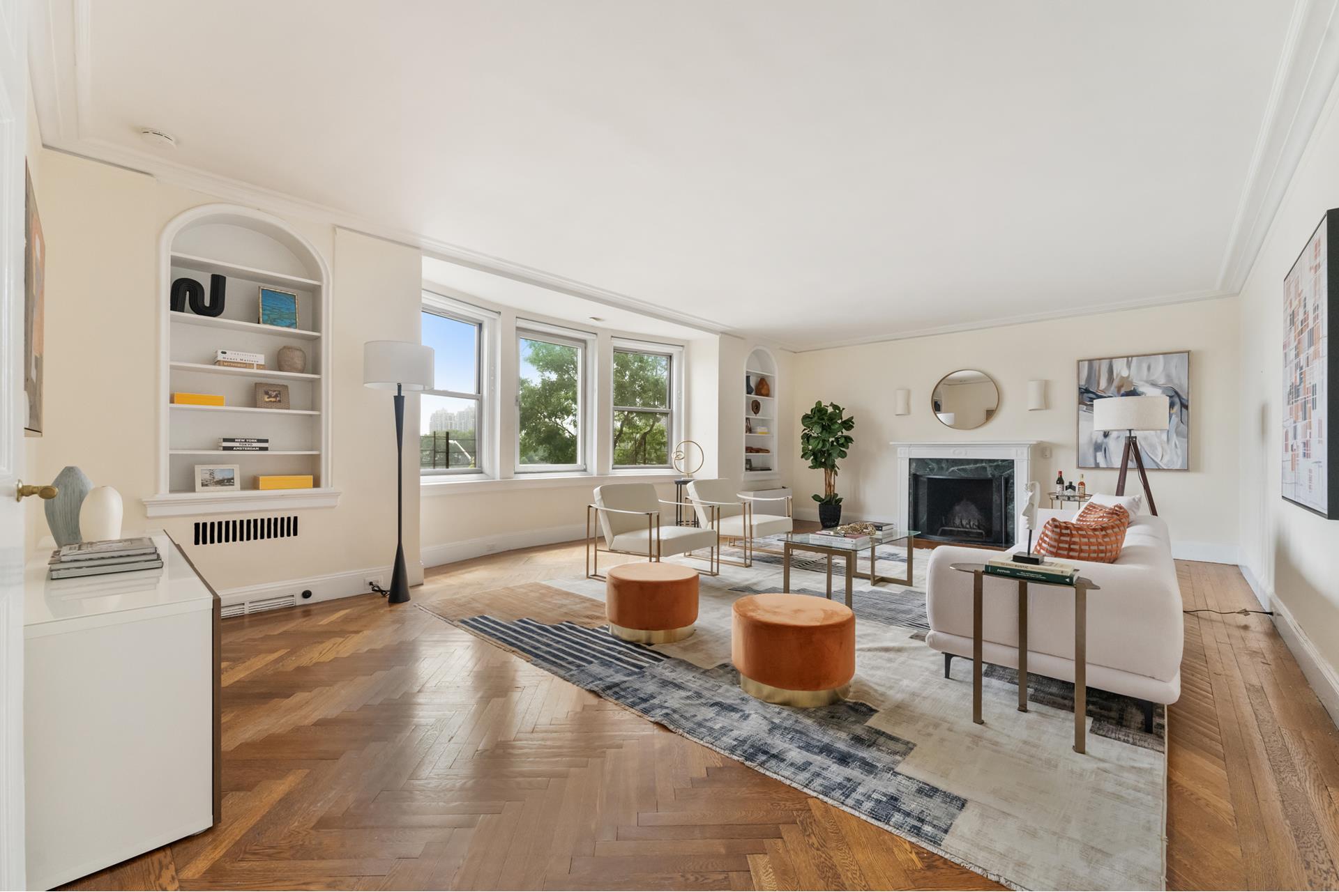 Photo 1 of 1 East End Avenue 3C, Upper East Side, NYC, $2,600,000, Web #: 1079022348