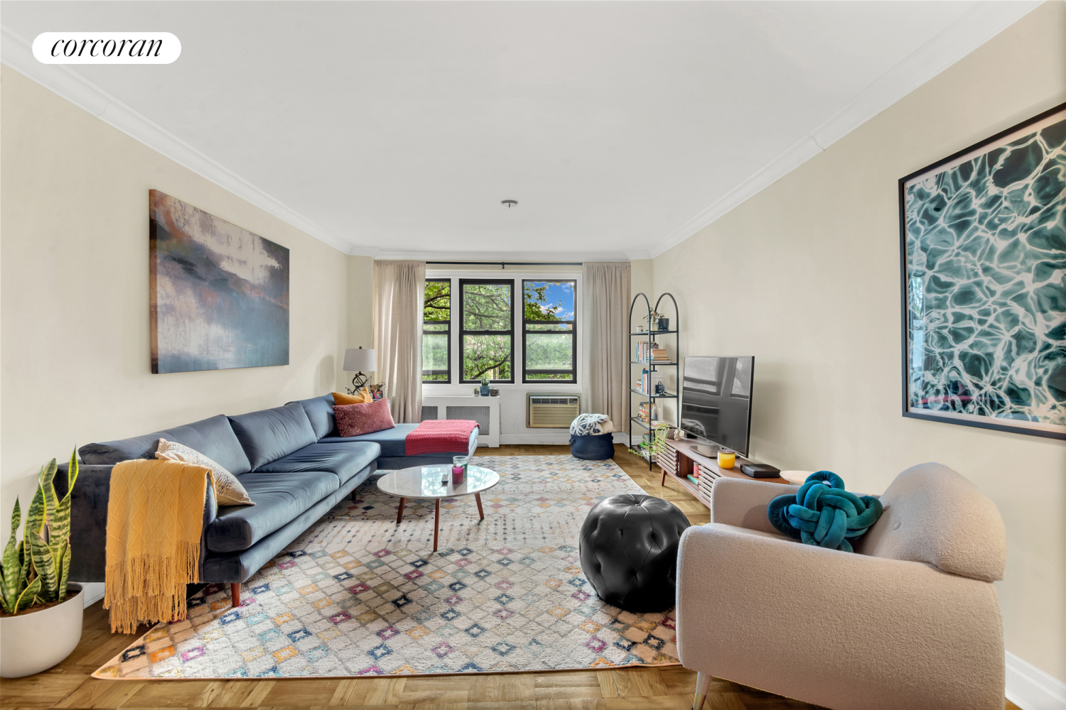 Photo 1 of 3731 73rd Street 3B, Jackson Heights, New York, $379,000, Web #: 1079070256