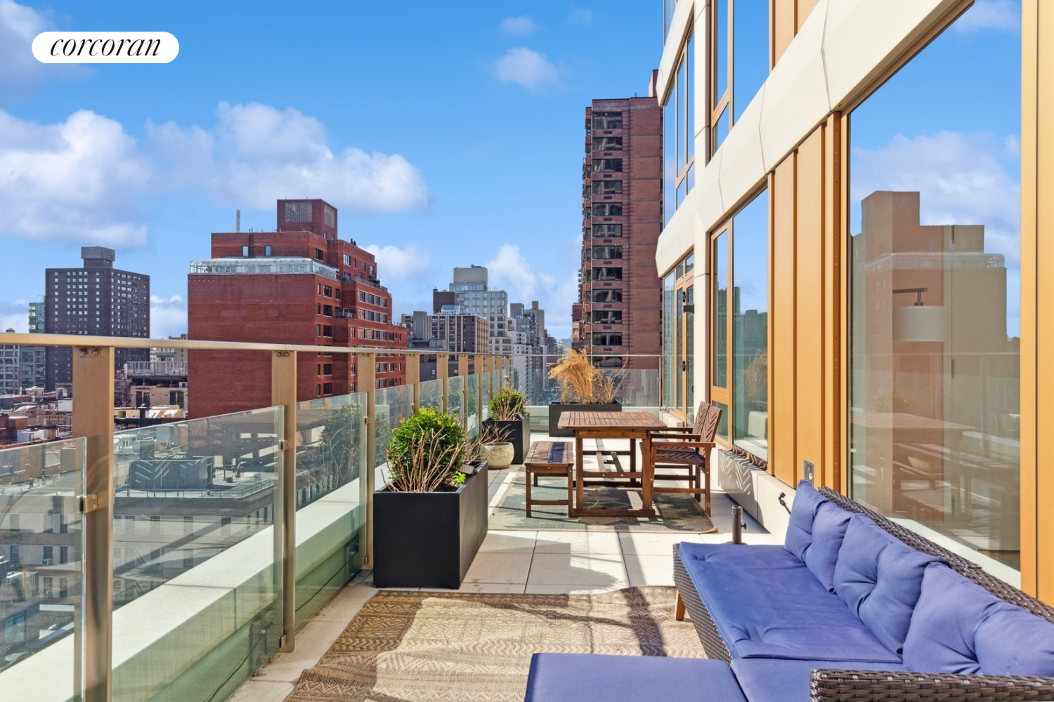 368 3rd Avenue 10A, Kips Bay, Midtown East, NYC - 3 Bedrooms  
3.5 Bathrooms  
5 Rooms - 