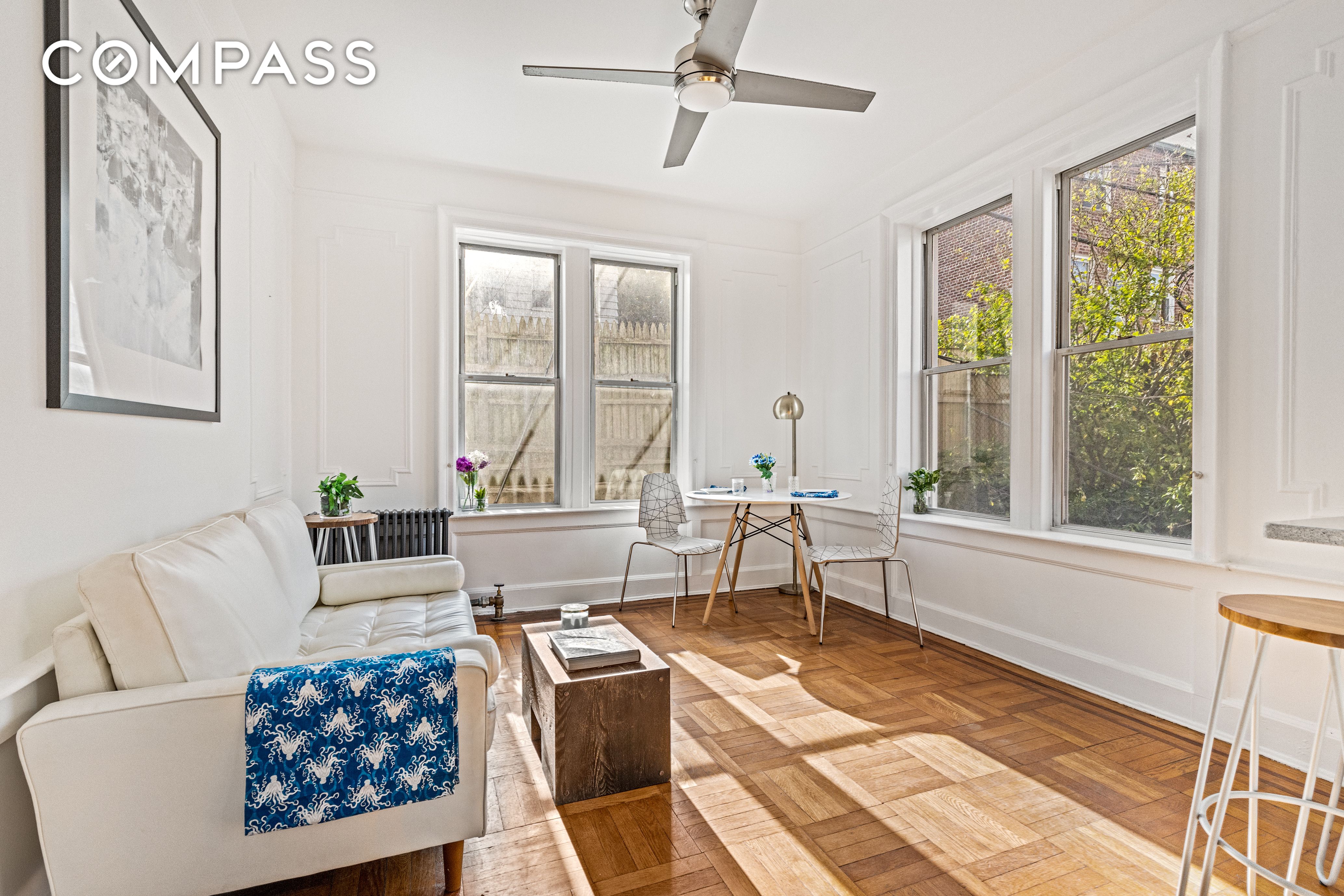 4006 7th Avenue 14, Sunset Park, Brooklyn, New York - 2 Bedrooms  
1 Bathrooms  
3 Rooms - 