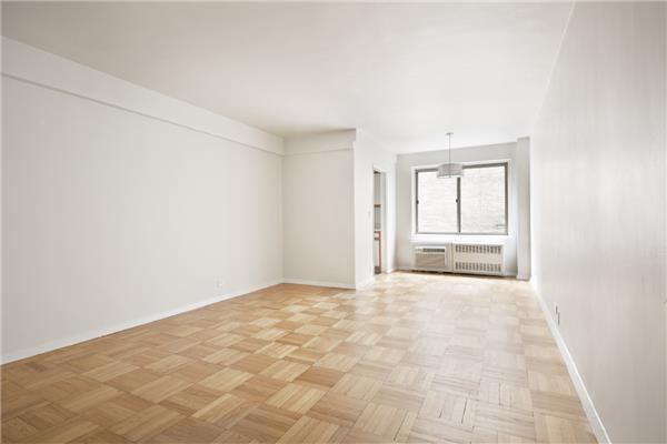 225 East 46th Street 2-K, Turtle Bay, Midtown East, NYC - 1 Bathrooms  
2 Rooms - 