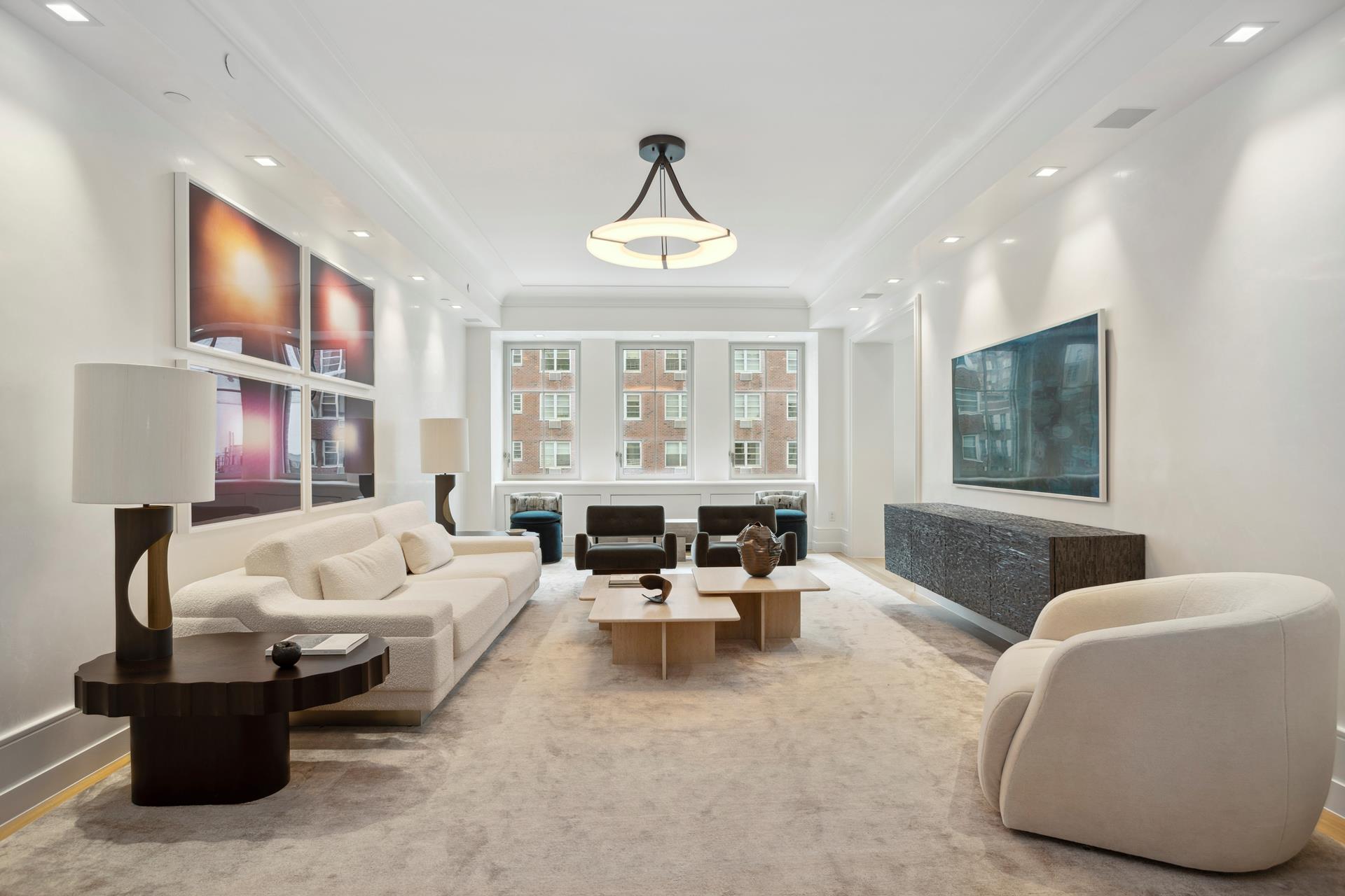 301 East 80th Street 6B, Yorkville, Upper East Side, NYC - 2 Bedrooms  
2.5 Bathrooms  
6 Rooms - 