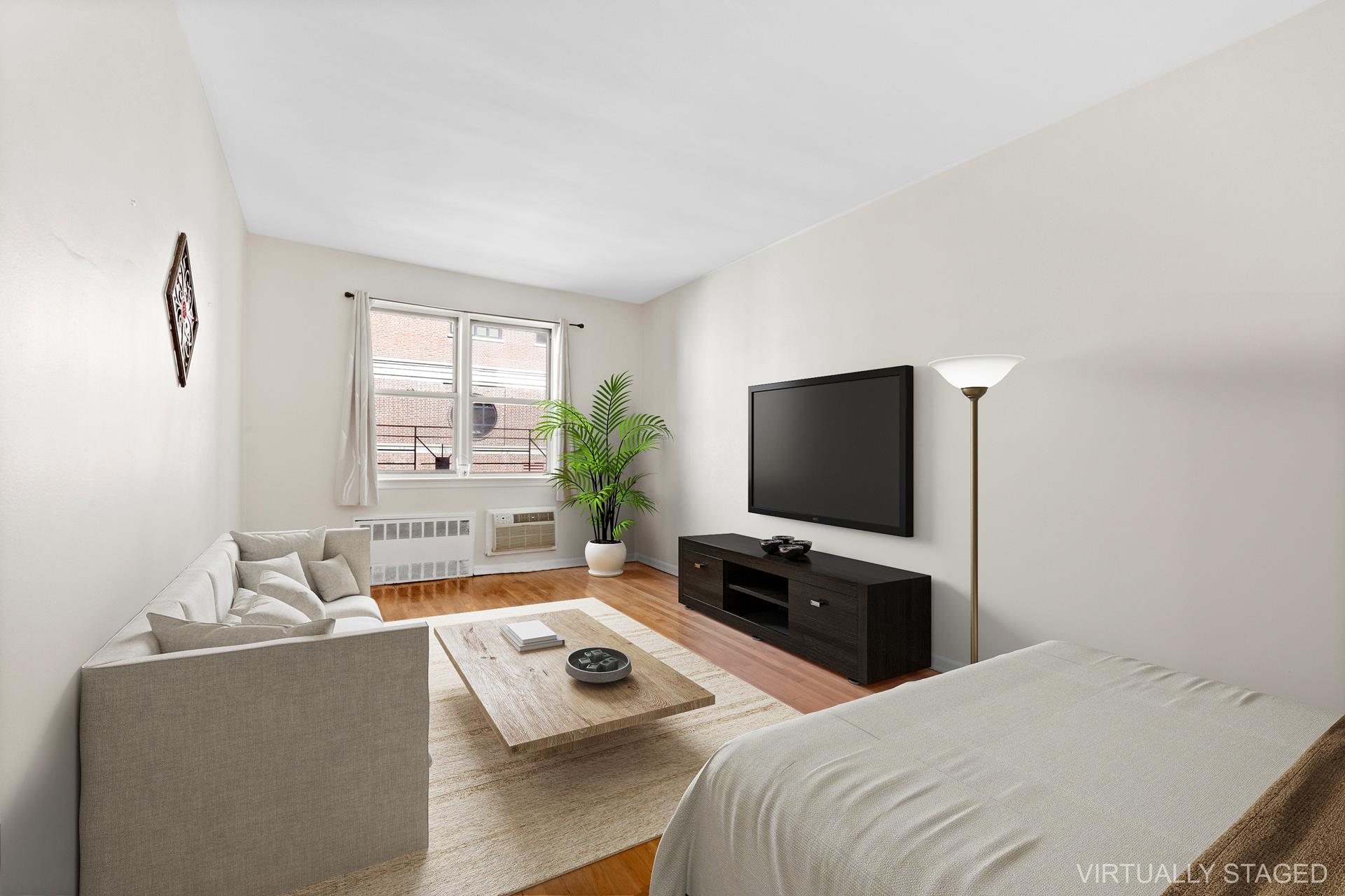 530 East 84th Street 4B, Yorkville, Upper East Side, NYC - 1 Bathrooms  
2 Rooms - 