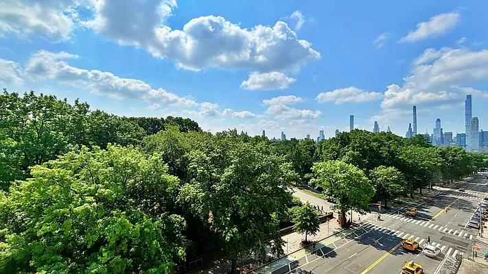 257 Central Park 6-C, Central Park West, Upper West Side, NYC - 2 Bedrooms  
2 Bathrooms  
4 Rooms - 