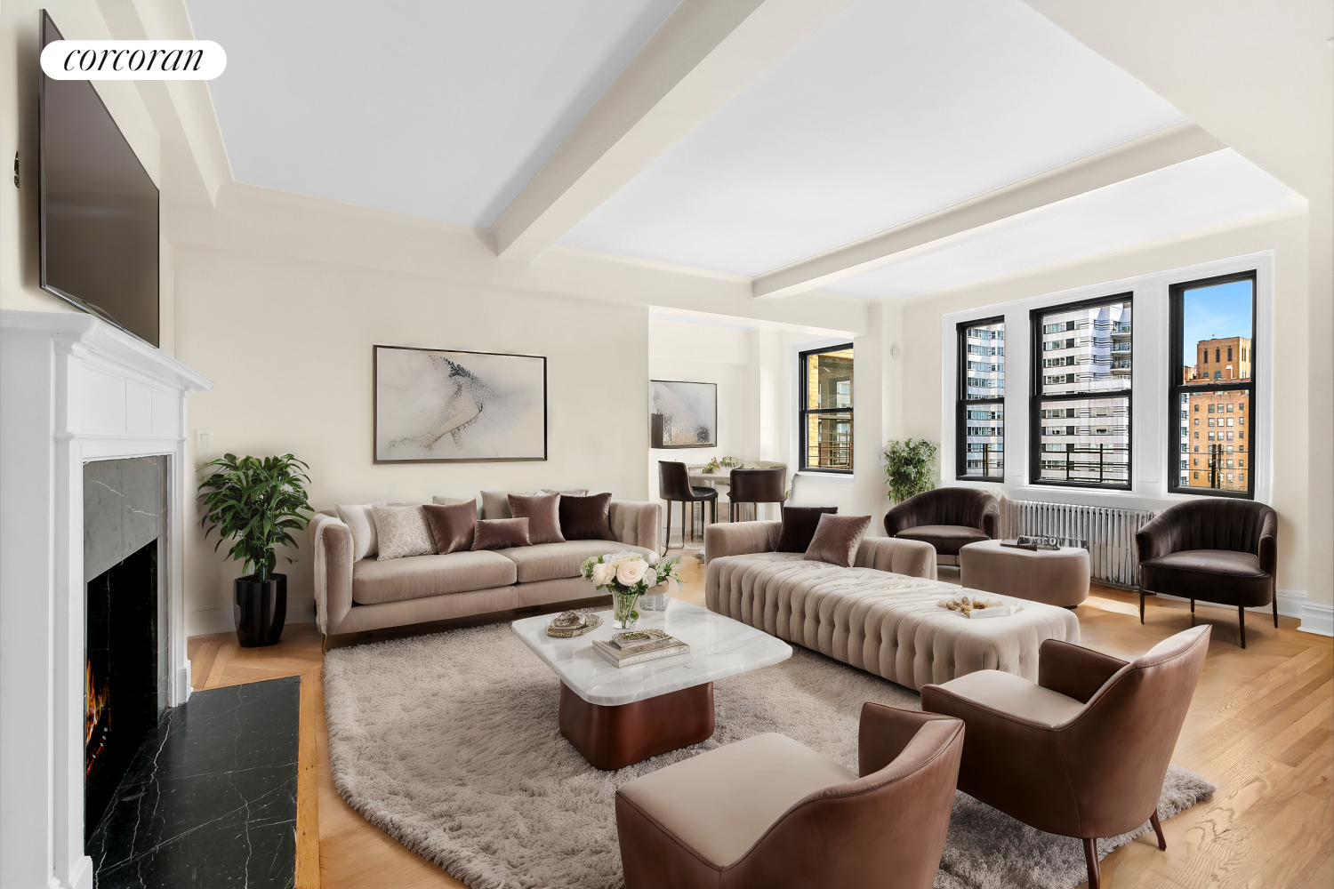 210 East 68th Street 12A, Lenox Hill, Upper East Side, NYC - 4 Bedrooms  
3 Bathrooms  
8 Rooms - 