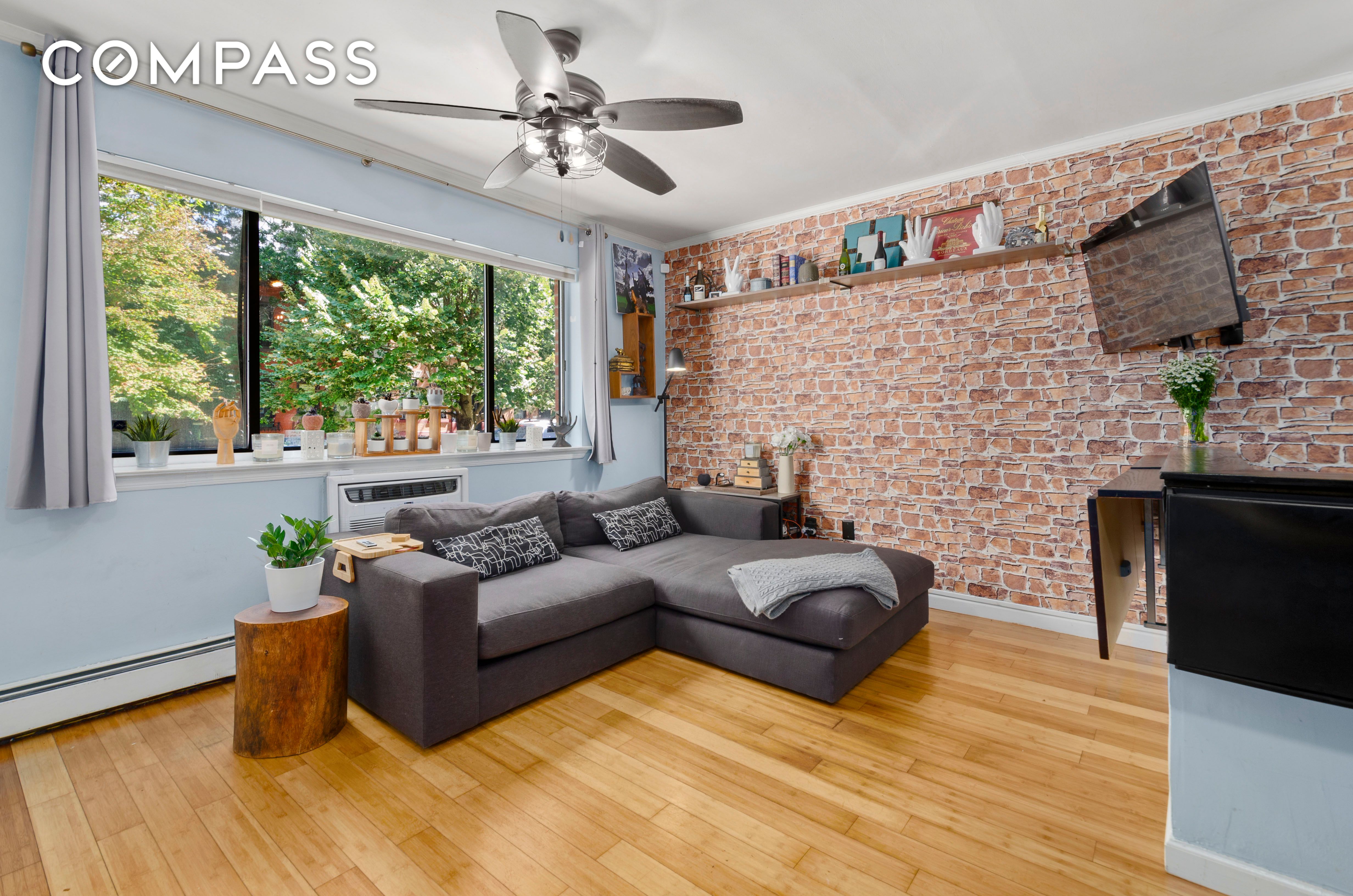 17th Street 1F, Park Slope, Brooklyn, New York - 1 Bedrooms  
1 Bathrooms  
2 Rooms - 