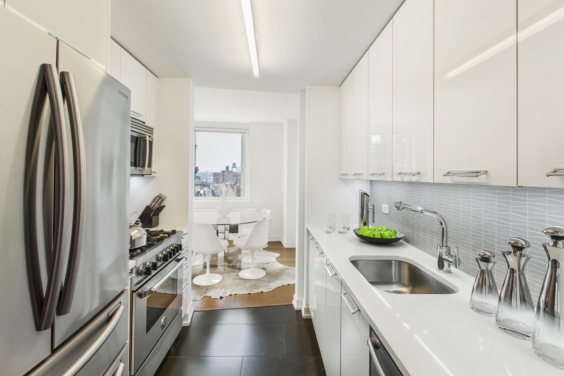 227 West 77th Street 20-A, Upper West Side, Upper West Side, NYC - 2 Bedrooms  
2 Bathrooms  
4 Rooms - 