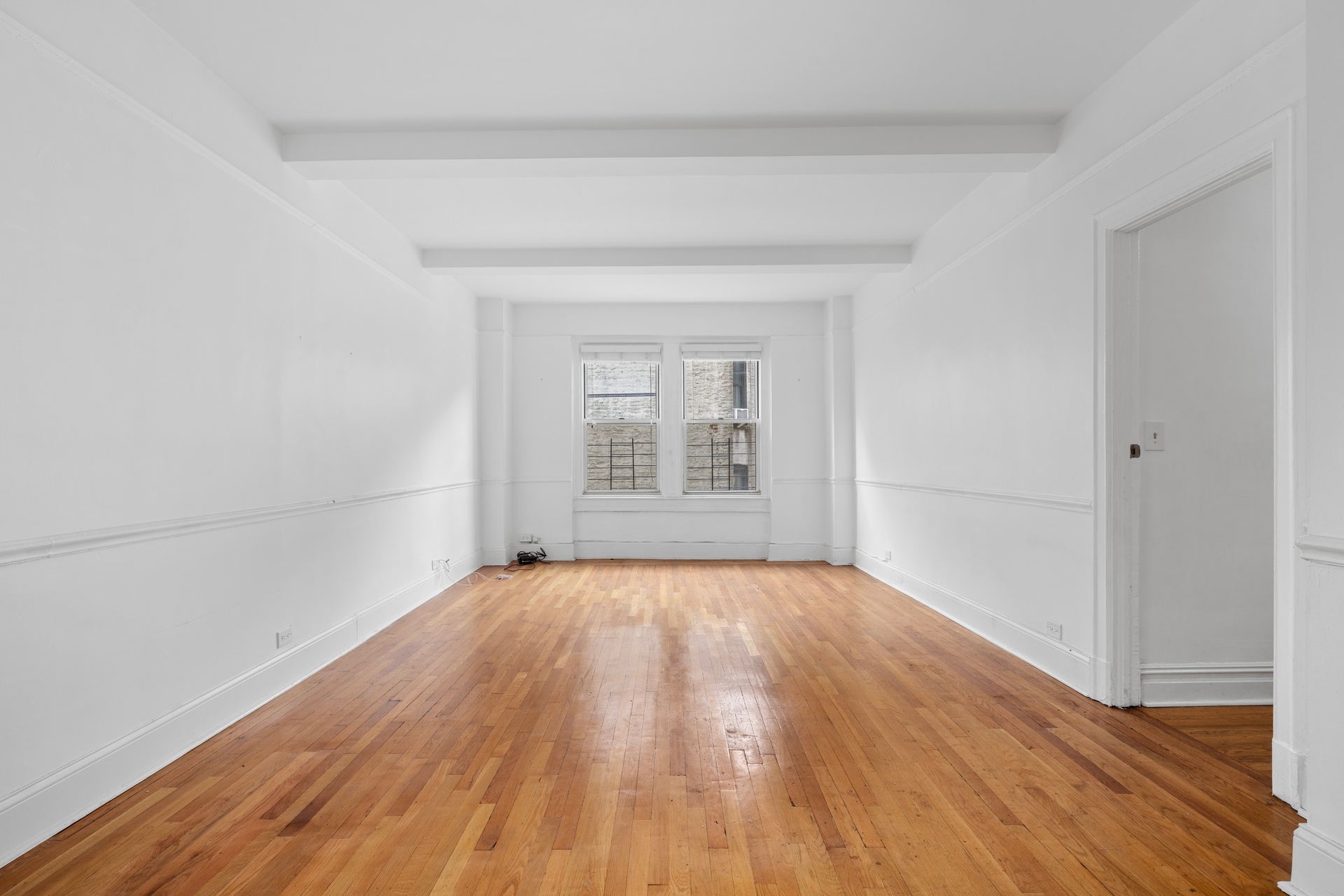 Photo 1 of 17 East 96th Street 5-C, Upper East Side, NYC, $975,000, Web #: 1080234812