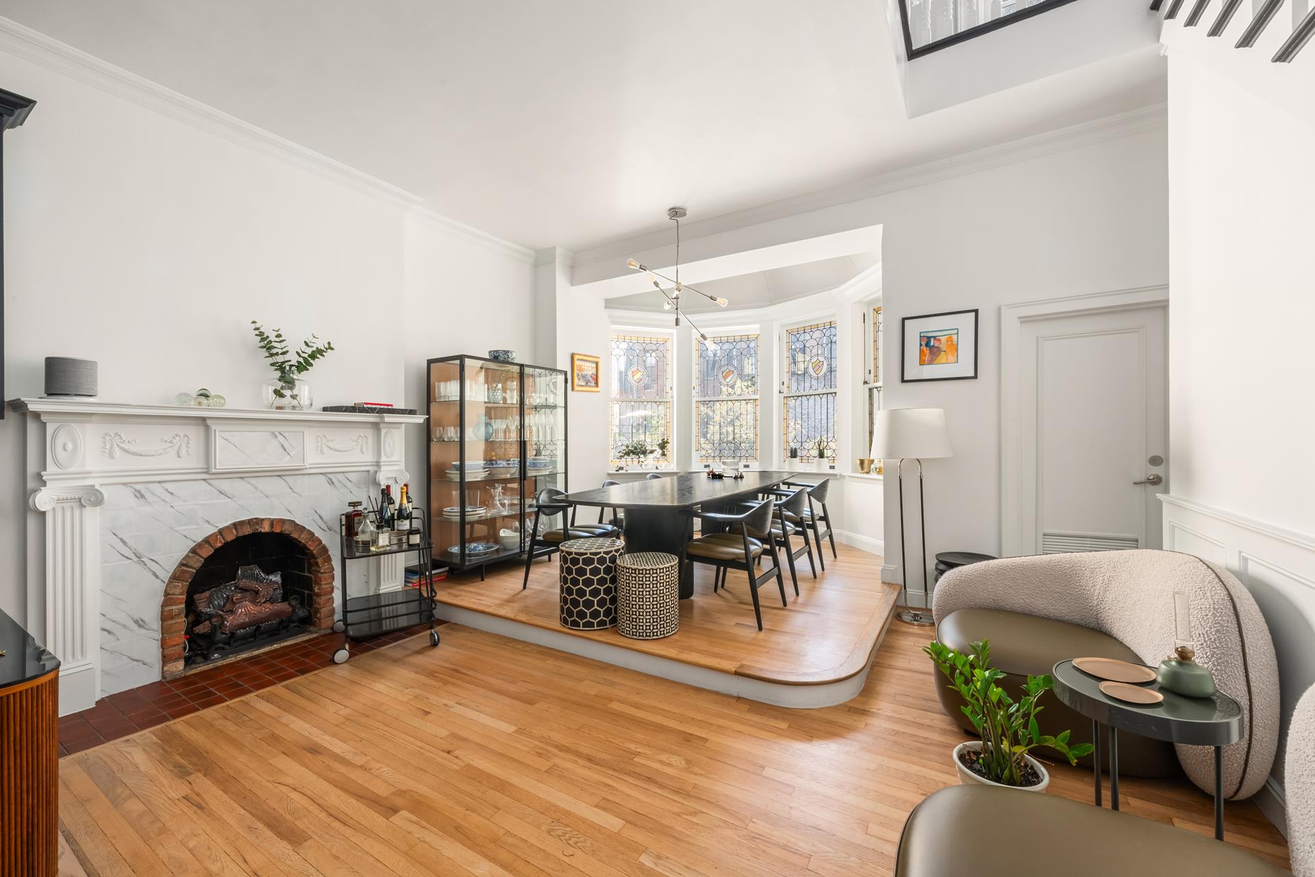 31 West 87th Street 2Ab, Upper West Side, Upper West Side, NYC - 5 Bedrooms  
2.5 Bathrooms  
8 Rooms - 