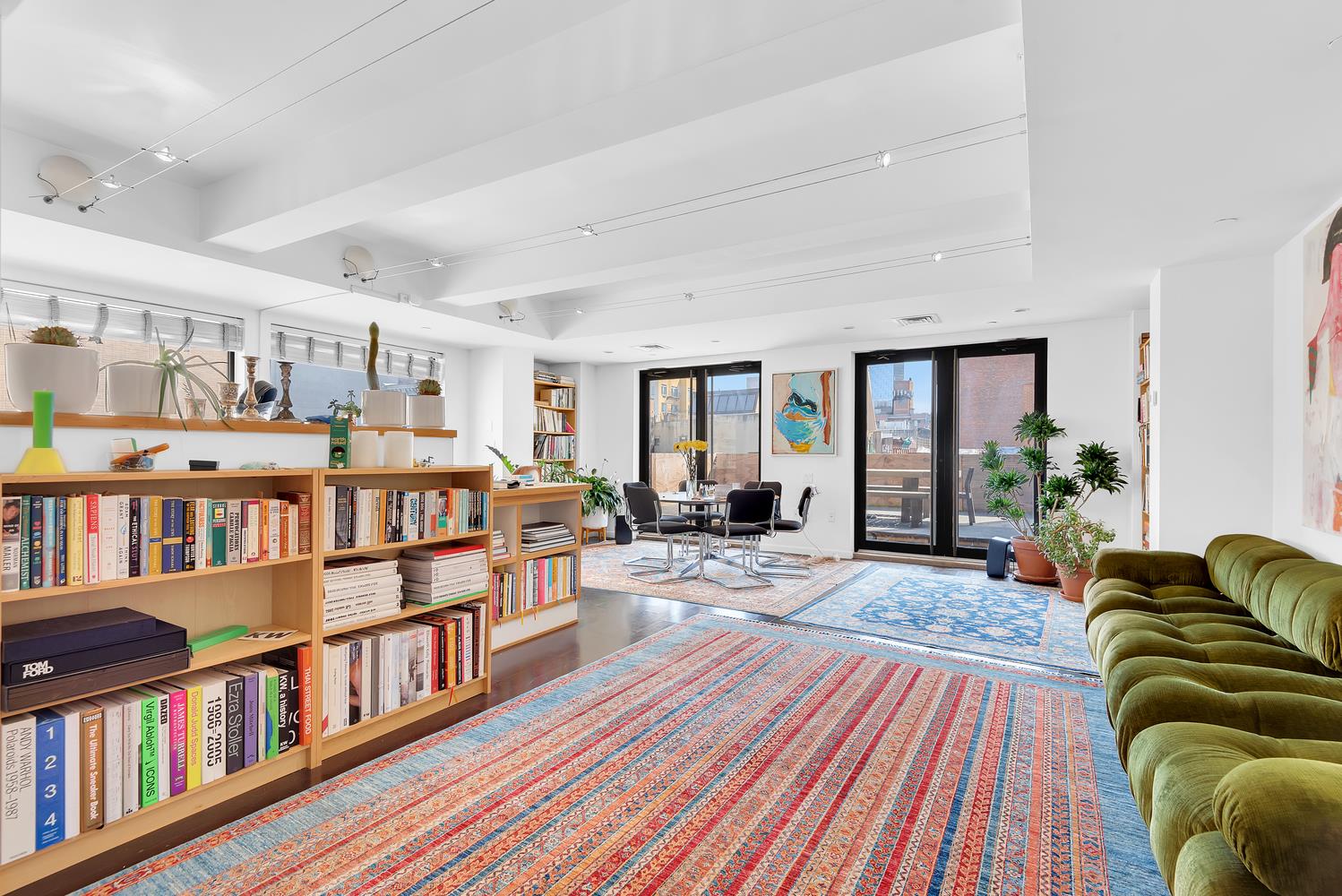 63 Ludlow Street Penthouse, Lower East Side, Downtown, NYC - 2 Bedrooms  
2.5 Bathrooms  
5 Rooms - 