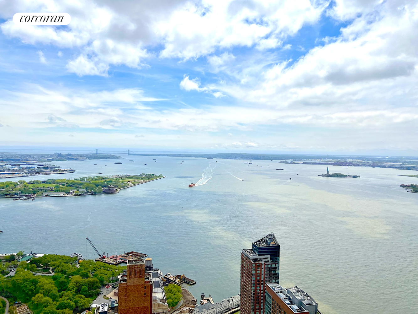 50 West Street 55B, Financial District, Downtown, NYC - 2 Bedrooms  
2.5 Bathrooms  
6 Rooms - 