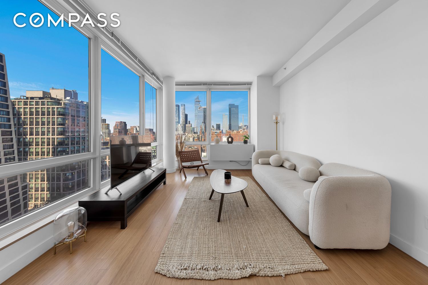 450 West 17th Street 1910, Chelsea, Downtown, NYC - 1 Bedrooms  
1 Bathrooms  
3 Rooms - 