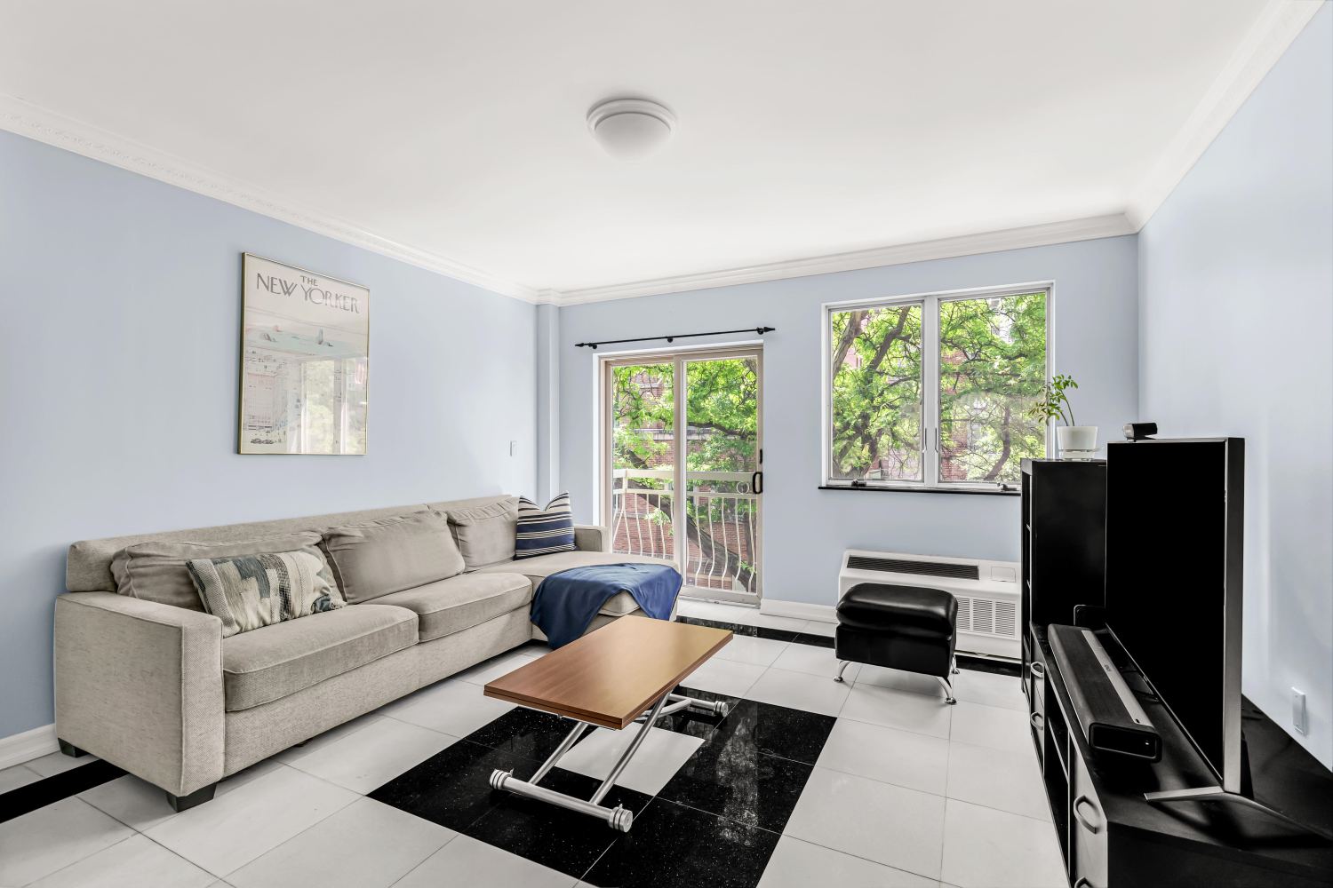 23 East 128th Street 3F, Central Harlem, Upper Manhattan, NYC - 2 Bedrooms  
2 Bathrooms  
4 Rooms - 