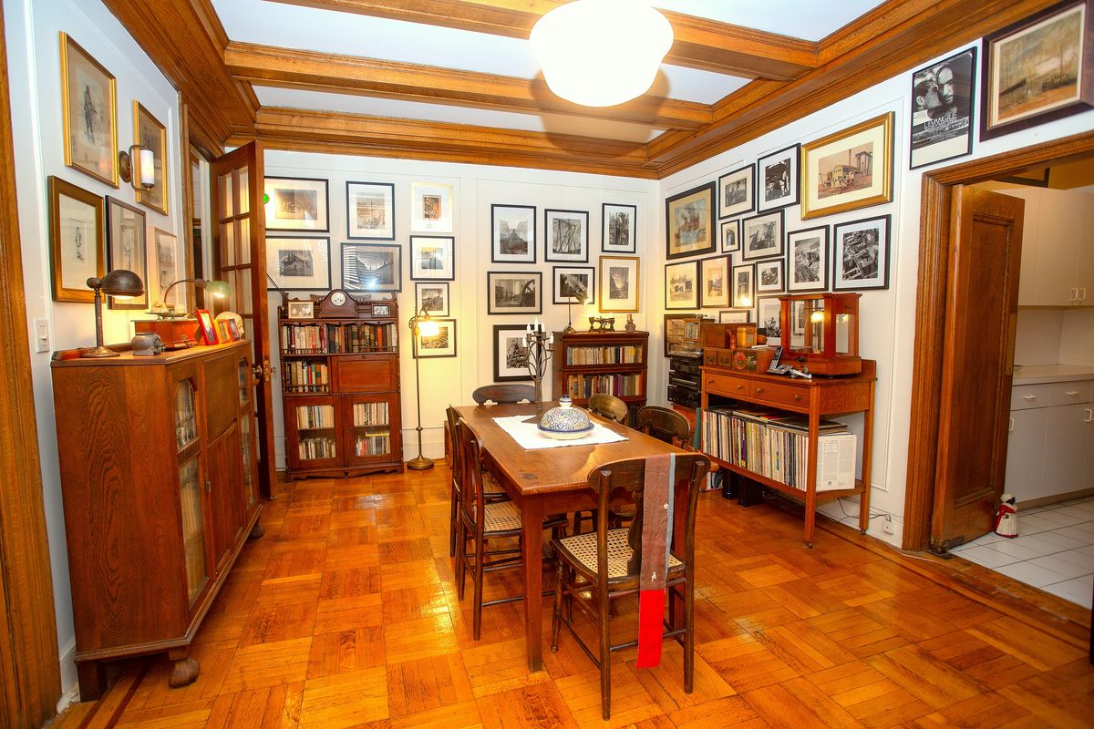 Photo 1 of 645 West End Avenue 9C, Upper West Side, NYC, $2,250,000, Web #: 1082107182