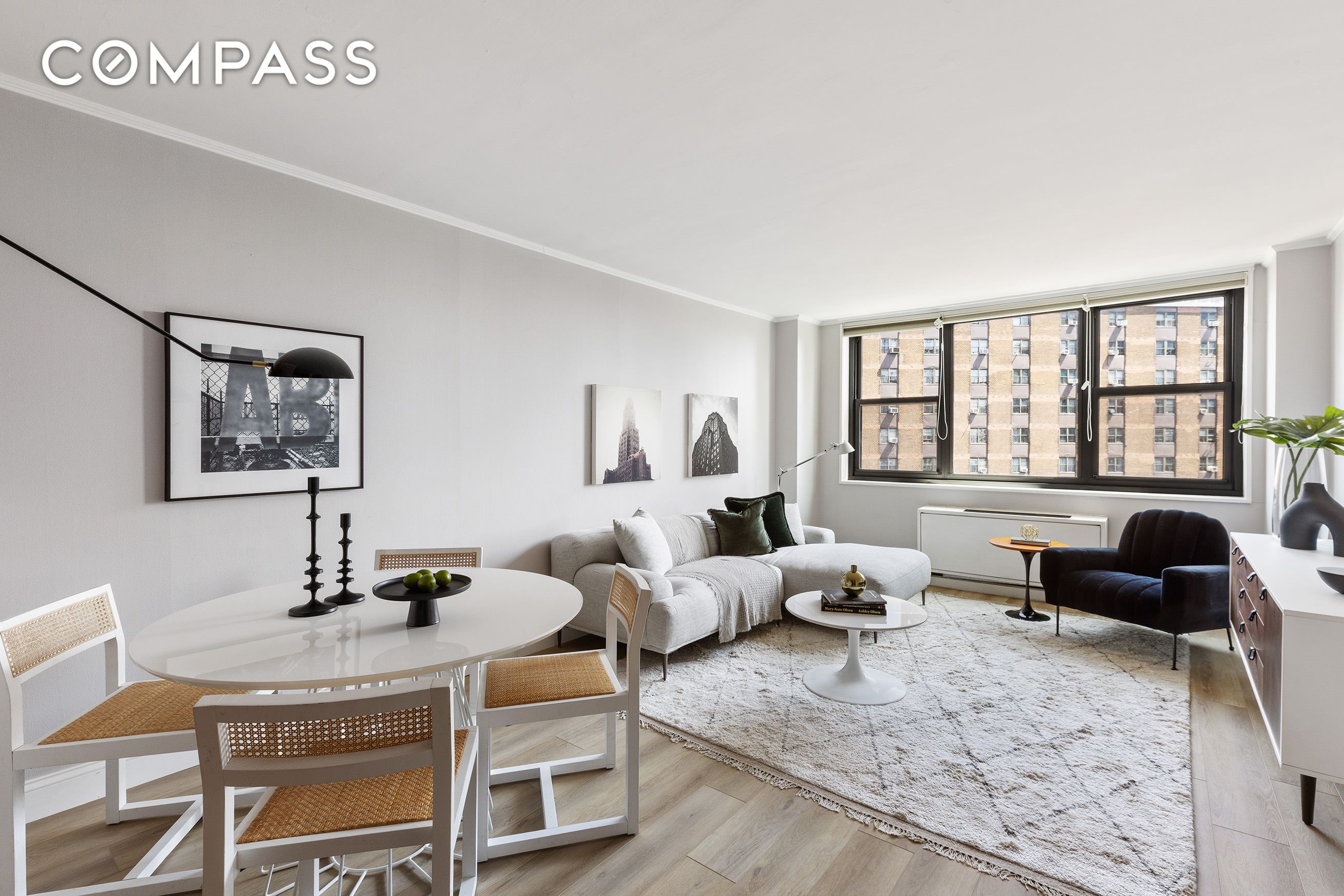 340 East 93rd Street 21F, Upper East Side, Upper East Side, NYC - 1 Bedrooms  
1 Bathrooms  
3 Rooms - 