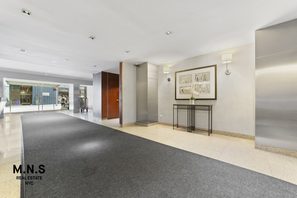 155 East 55th Street 12-A, Turtle Bay, Midtown East, NYC - 1 Bedrooms  
1 Bathrooms  
3 Rooms - 