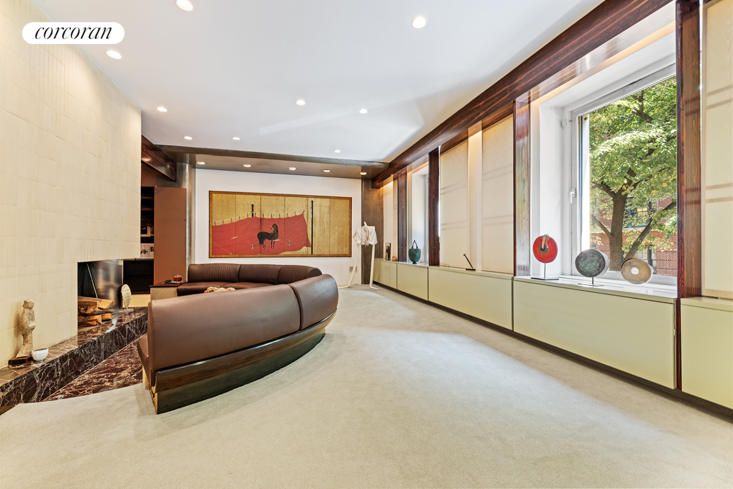 Photo 1 of 550 Park Avenue 2W, Upper East Side, NYC, $3,750,000, Web #: 1082258116