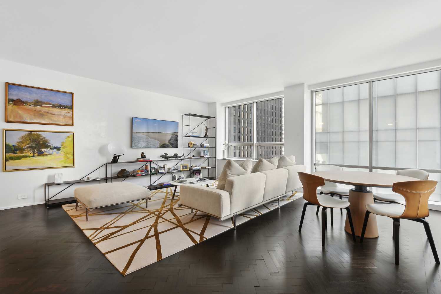 15 West 53rd Street 20E, Chelsea And Clinton,  - 1 Bedrooms  
1.5 Bathrooms  
4 Rooms - 