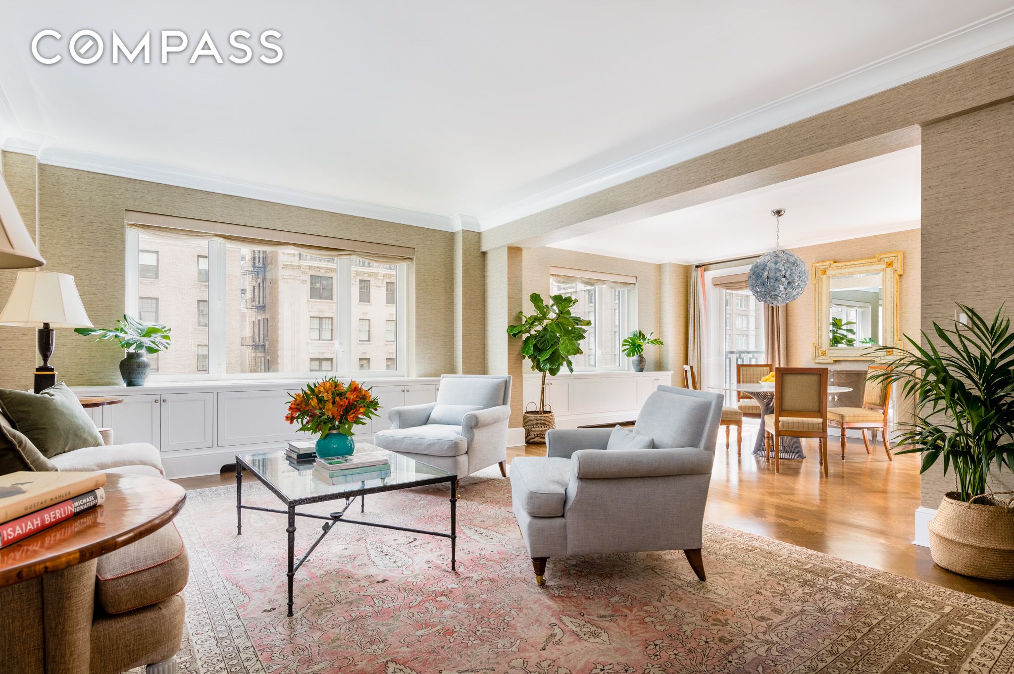 530 Park Avenue 10A, Upper East Side, Upper East Side, NYC - 3 Bedrooms  
4.5 Bathrooms  
6 Rooms - 