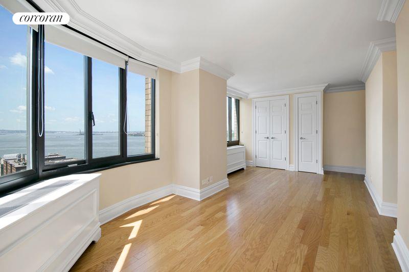 Photo 1 of 200 Rector Place 21H, Battery Park City, NYC, $6,600, Web #: 1084811630