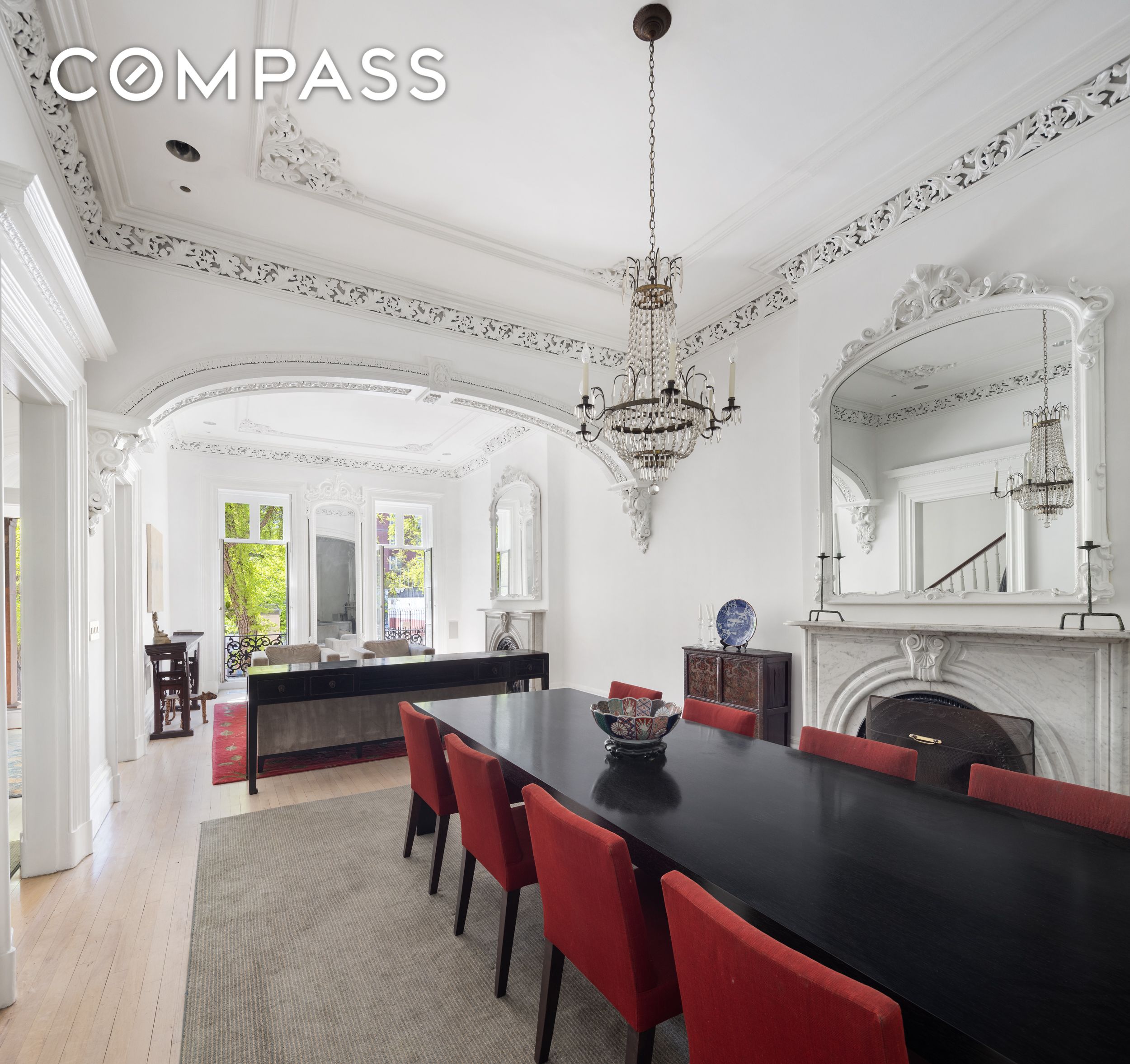 15 St Lukes Place, West Village, Downtown, NYC - 6 Bedrooms  
4.5 Bathrooms  
13 Rooms - 