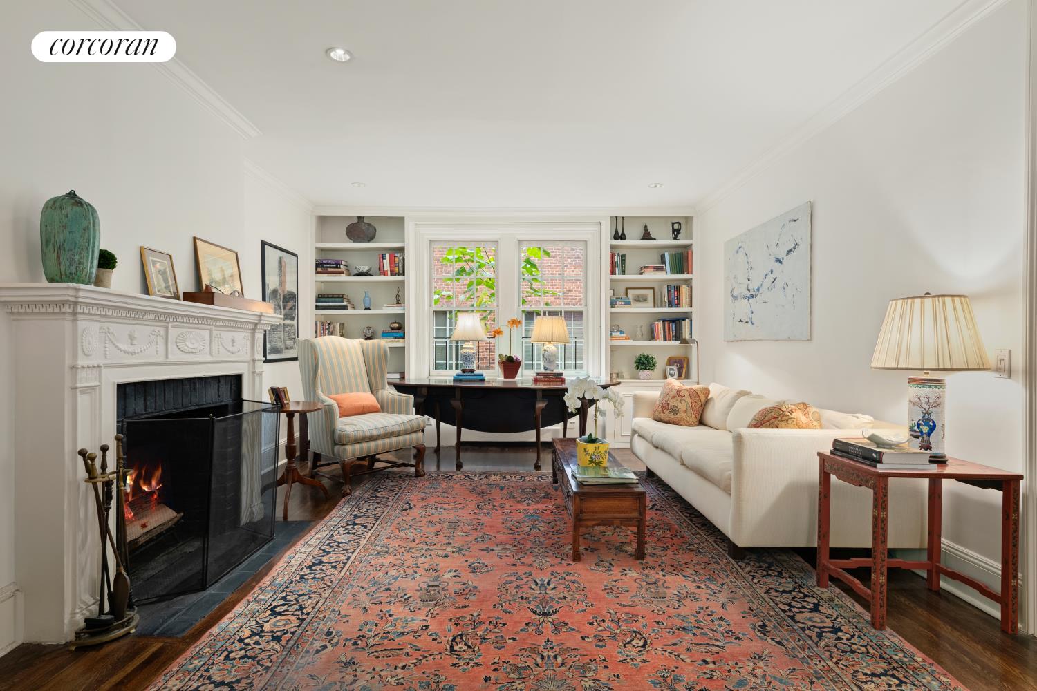 222 East 71st Street 2C, Lenox Hill, Upper East Side, NYC - 2 Bedrooms  
1.5 Bathrooms  
5 Rooms - 