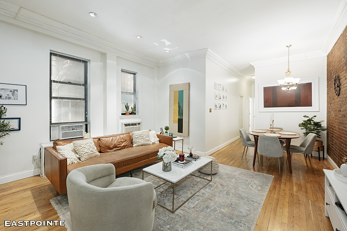 74 West 85th Street 5, Upper West Side, Upper West Side, NYC - 2 Bedrooms  
1 Bathrooms  
4 Rooms - 