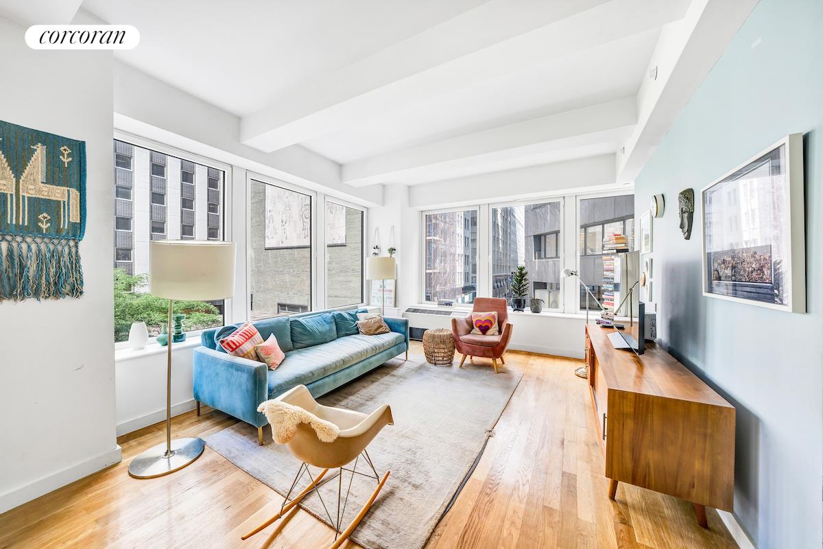 90 William Street 4B, Financial District, Downtown, NYC - 2 Bedrooms  
2 Bathrooms  
5 Rooms - 