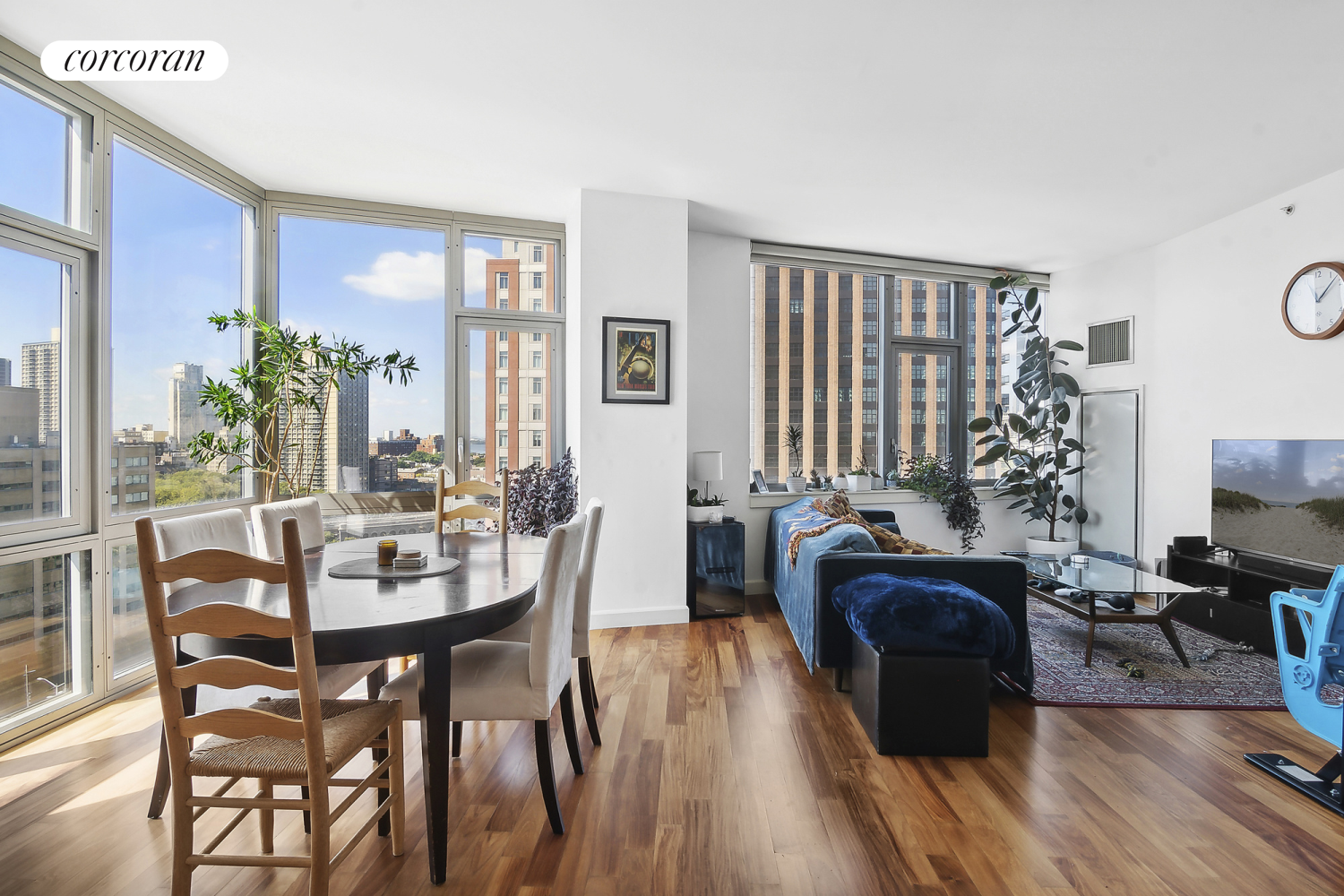 100 Jay Street 18G, Dumbo, Brooklyn, New York - 2 Bedrooms  
2 Bathrooms  
5 Rooms - 