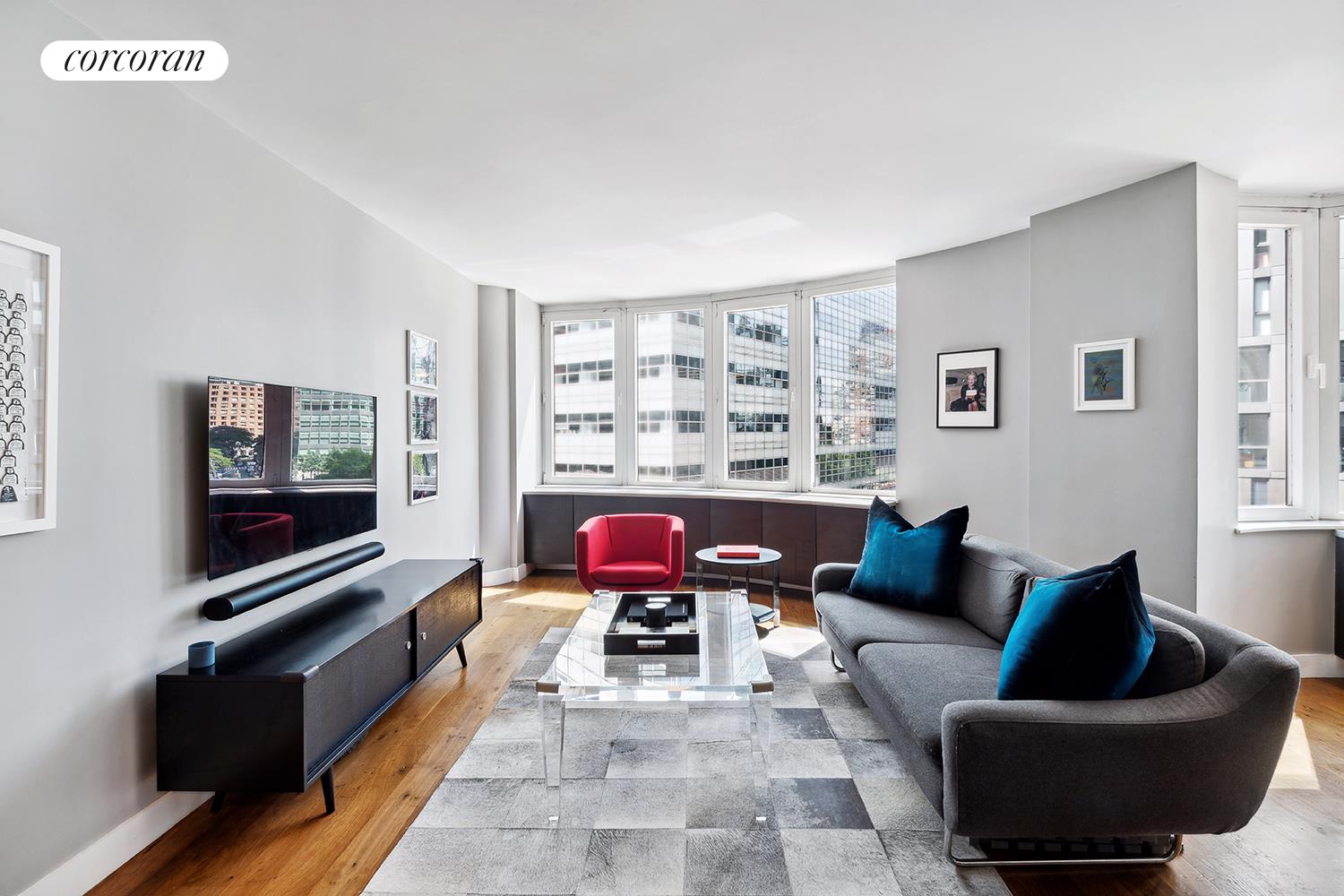 275 Greenwich Street 6C, Tribeca, Downtown, NYC - 1 Bedrooms  
1.5 Bathrooms  
4 Rooms - 