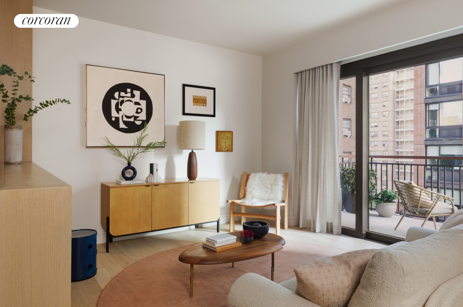 428 West 19th Street 7B, Chelsea, Downtown, NYC - 1 Bedrooms  
1.5 Bathrooms  
4 Rooms - 