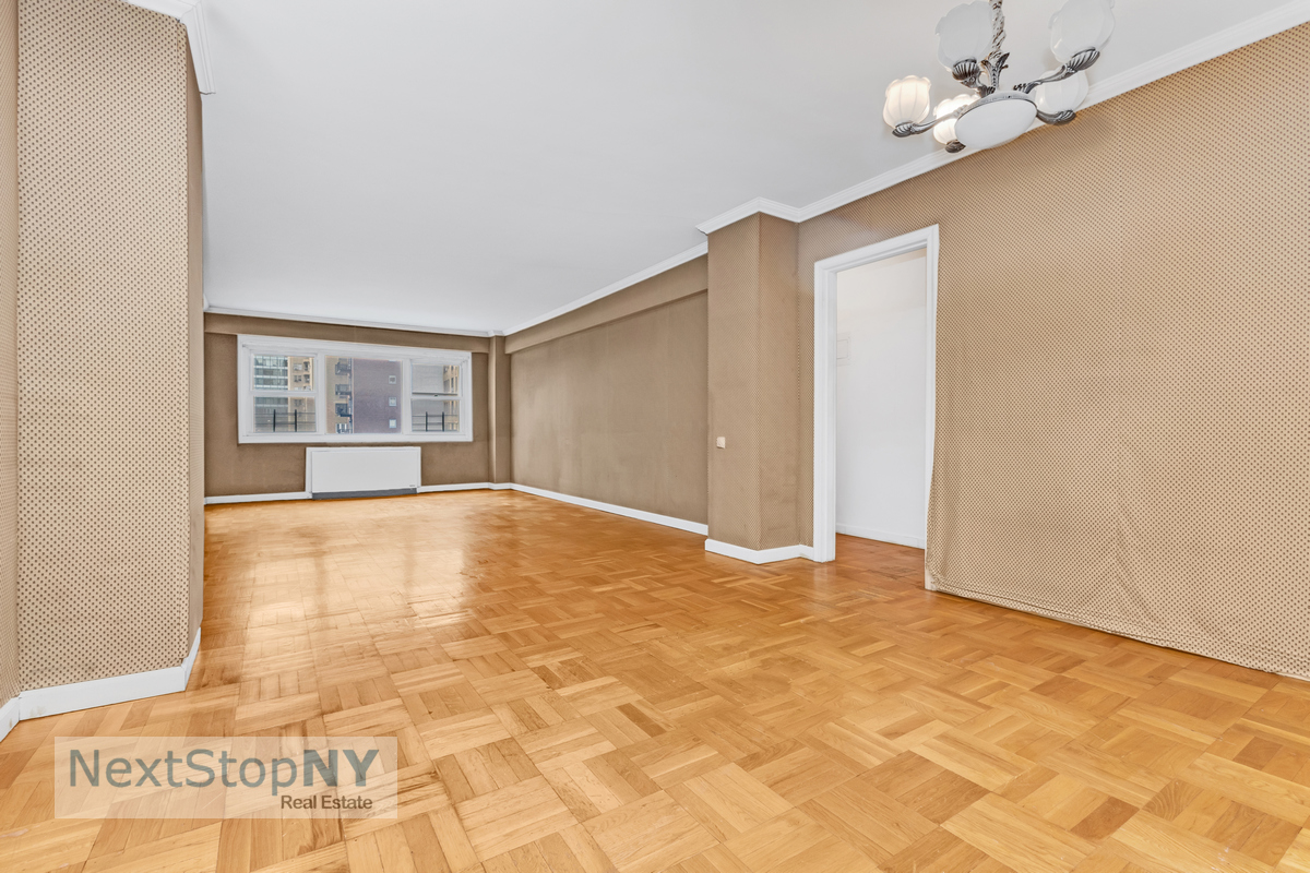 Photo 1 of 345 East 56th Street 7C, Midtown East, NYC, $675,000, Web #: 1086451425